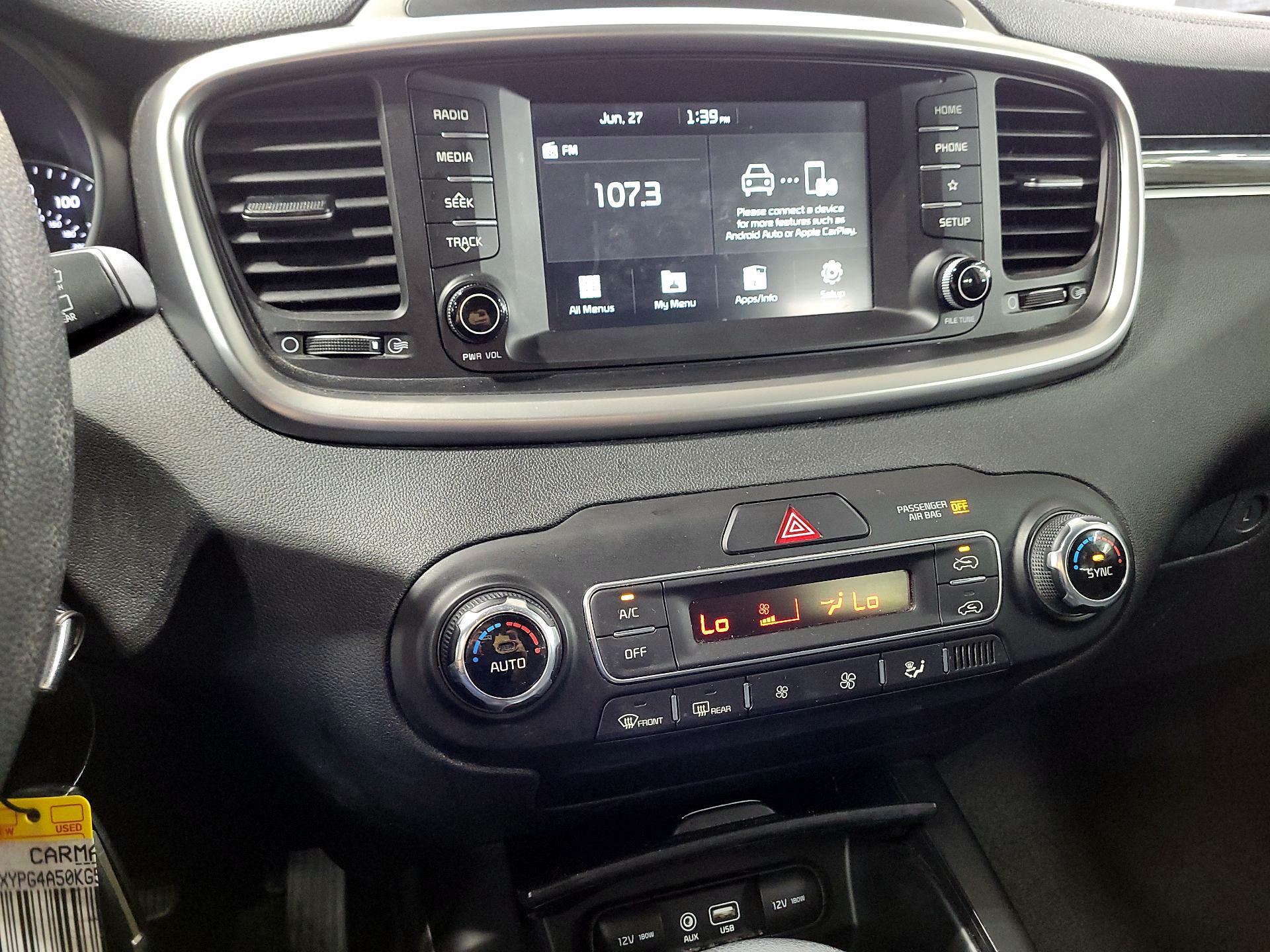 Thumbnail: 2019 Kia Sorento - 13