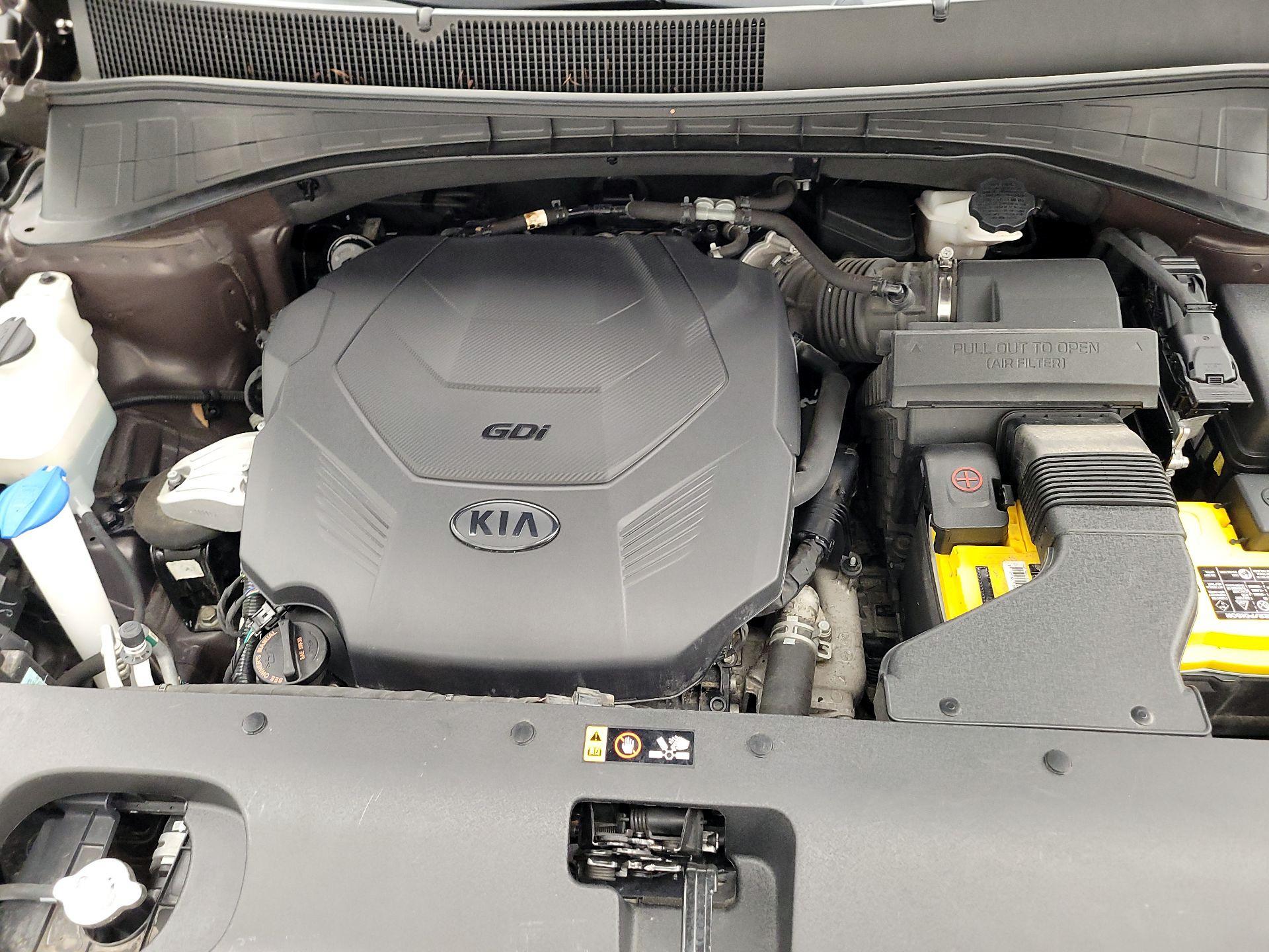 Thumbnail: 2019 Kia Sorento - 18