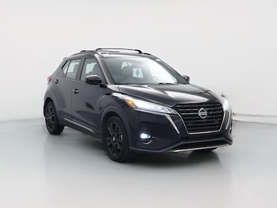 Black 2021 Nissan Kicks SR
