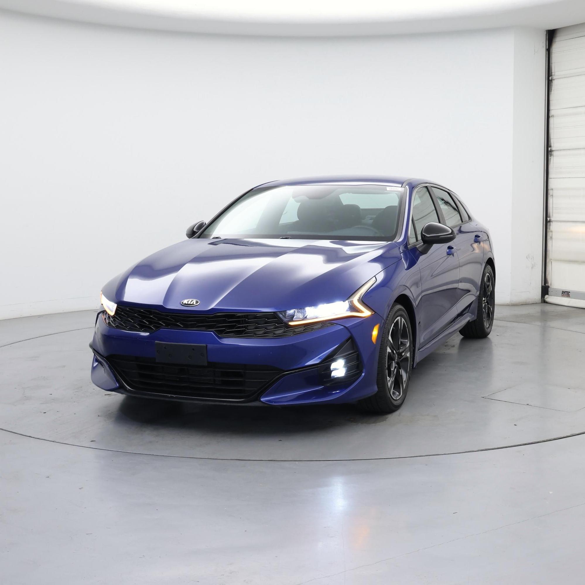Thumbnail: 2021 Kia K5 - 4