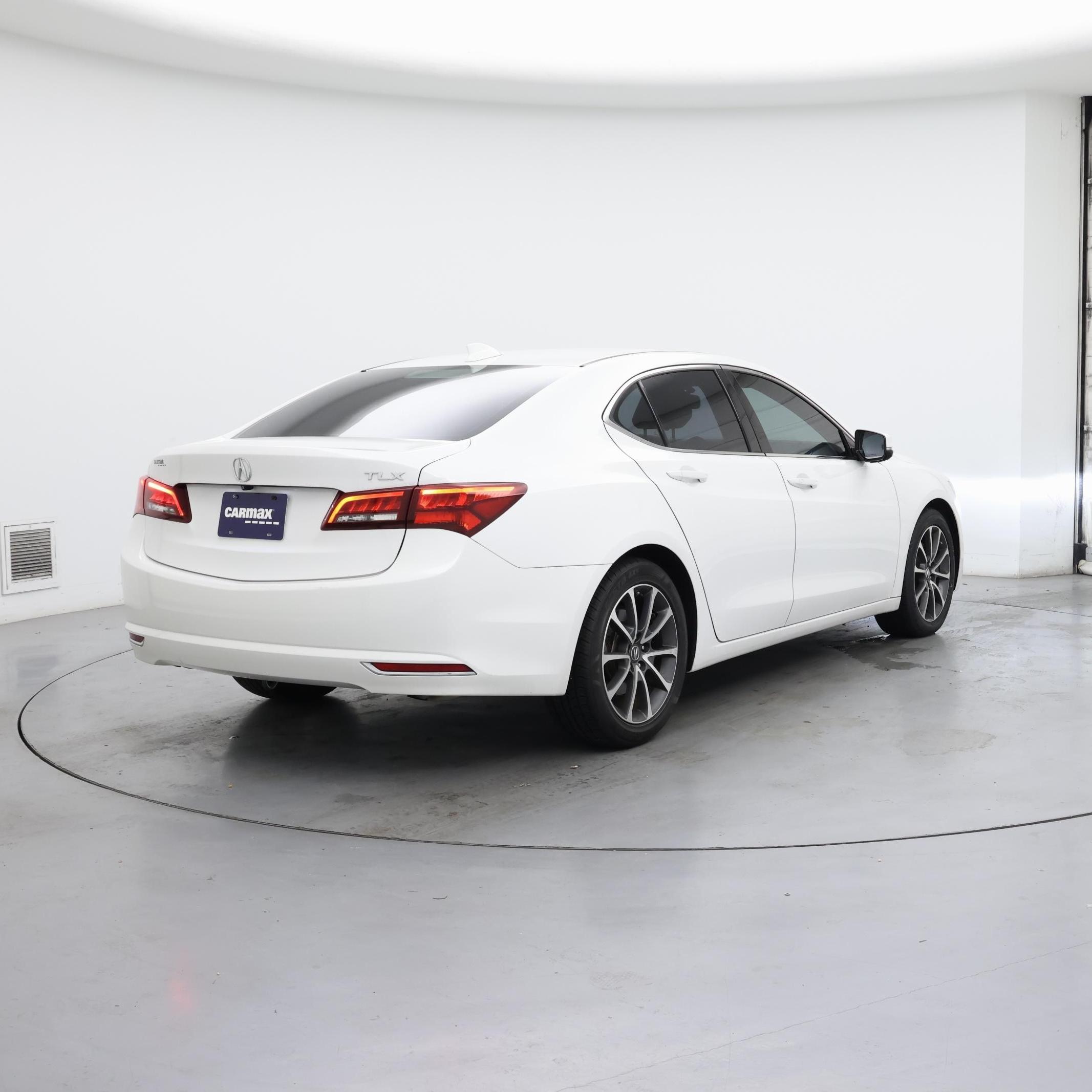 Thumbnail: 2015 Acura TLX - 8