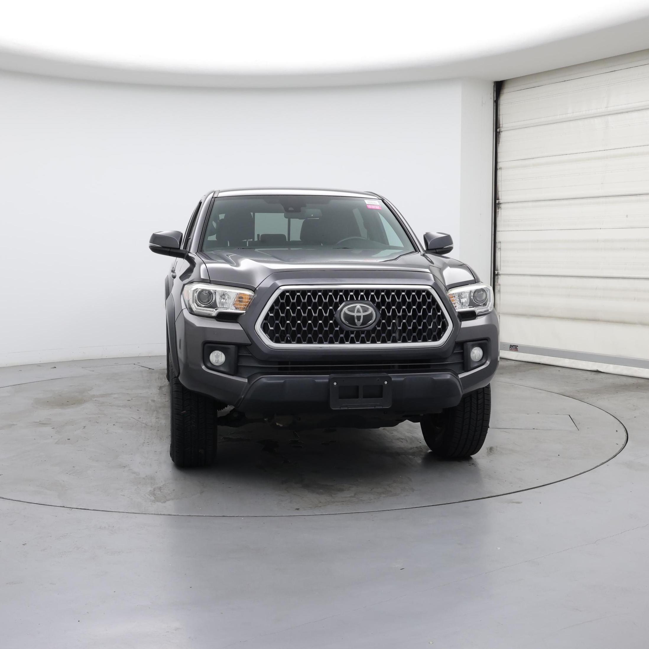 Thumbnail: 2019 Toyota Tacoma - 5