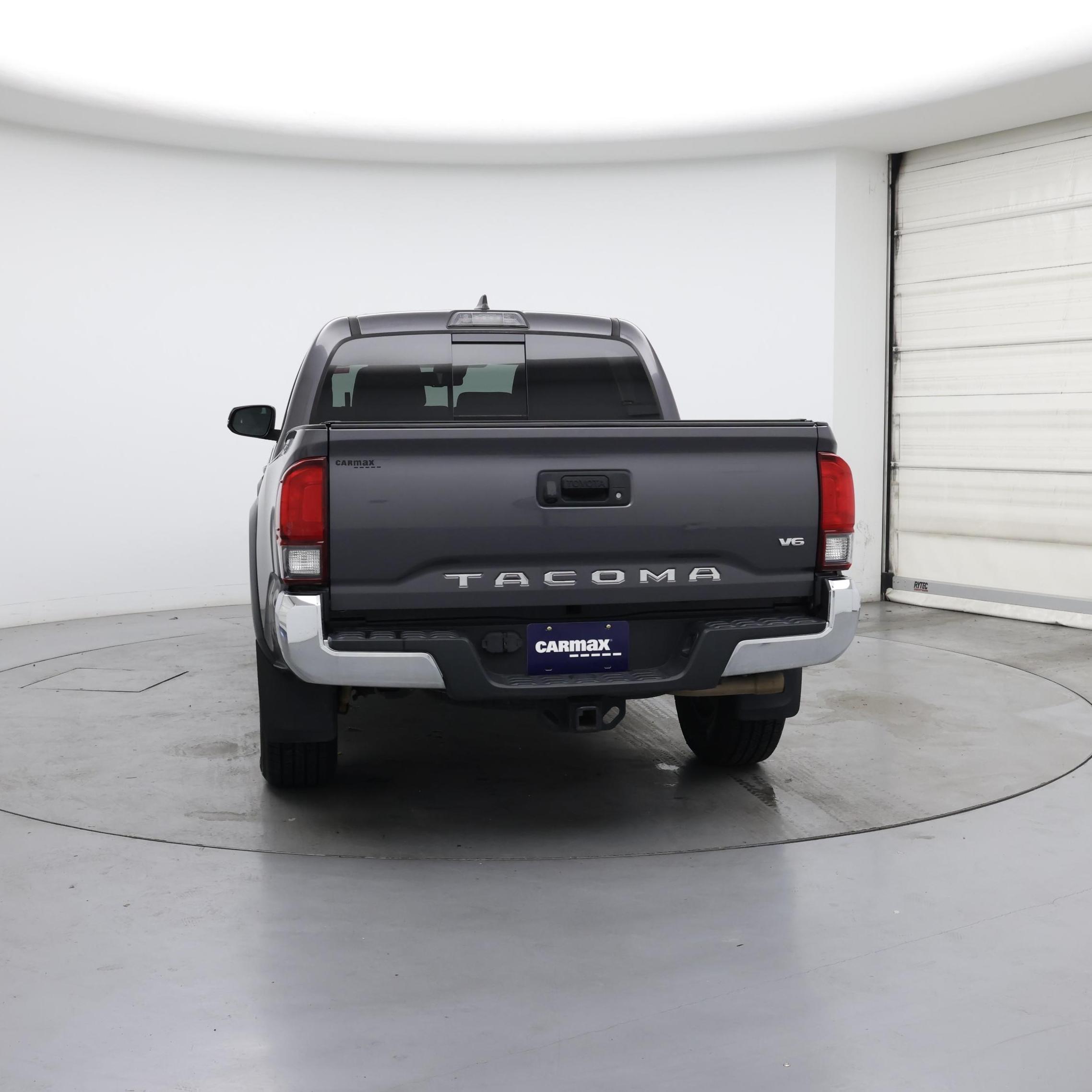 Thumbnail: 2019 Toyota Tacoma - 6