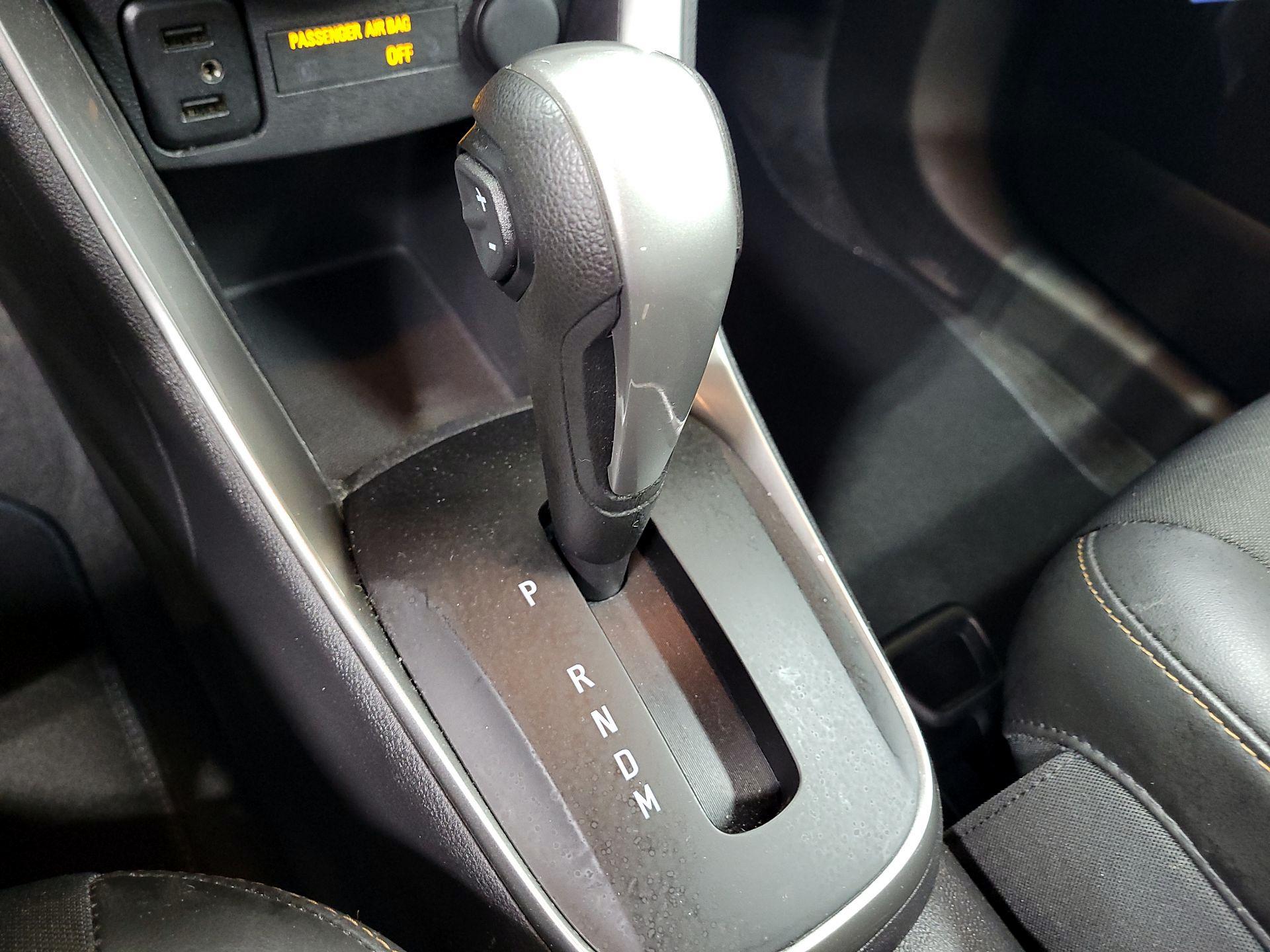 Thumbnail: 2020 Chevrolet Trax - 15