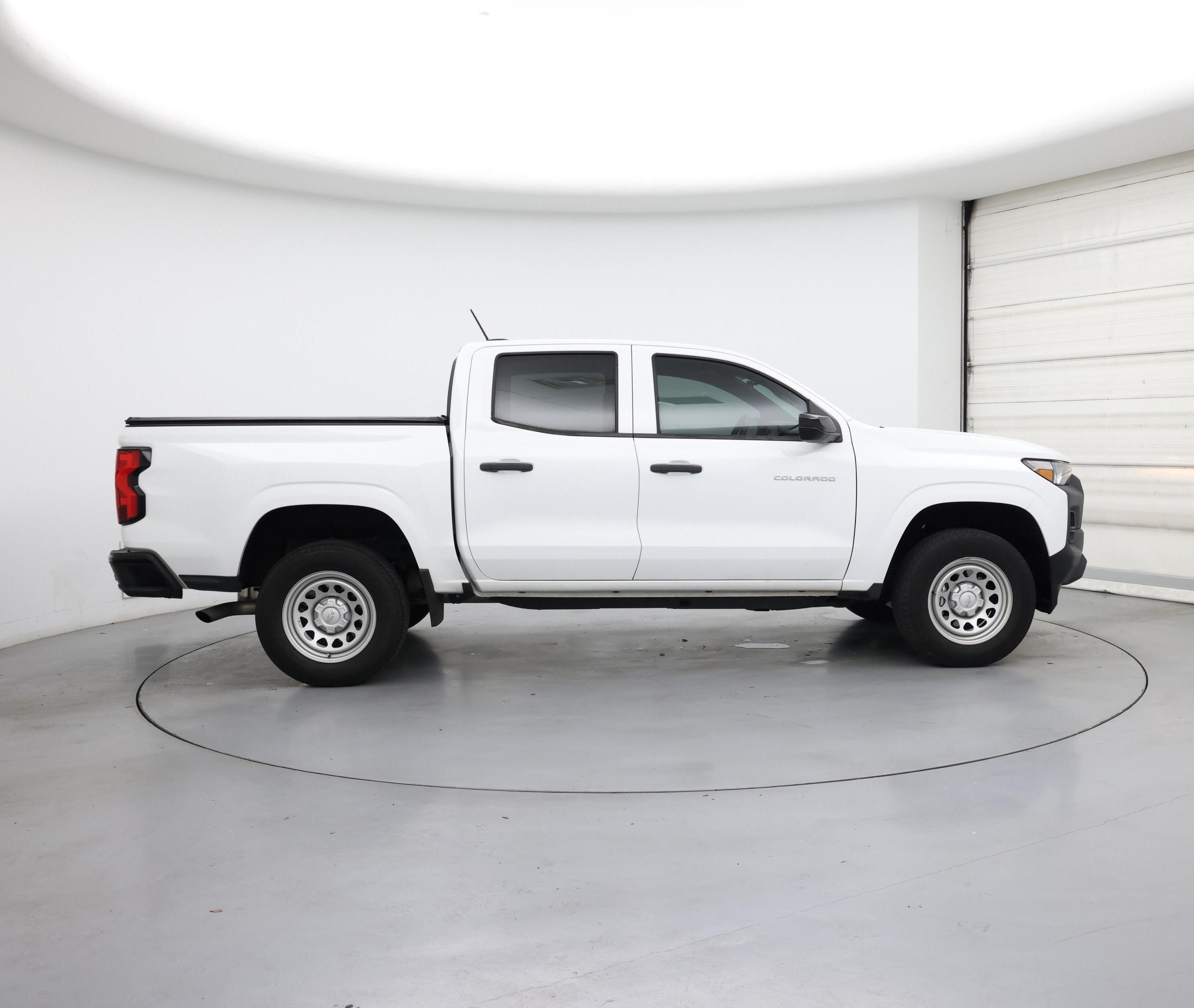 Thumbnail: 2023 Chevrolet Colorado - 7