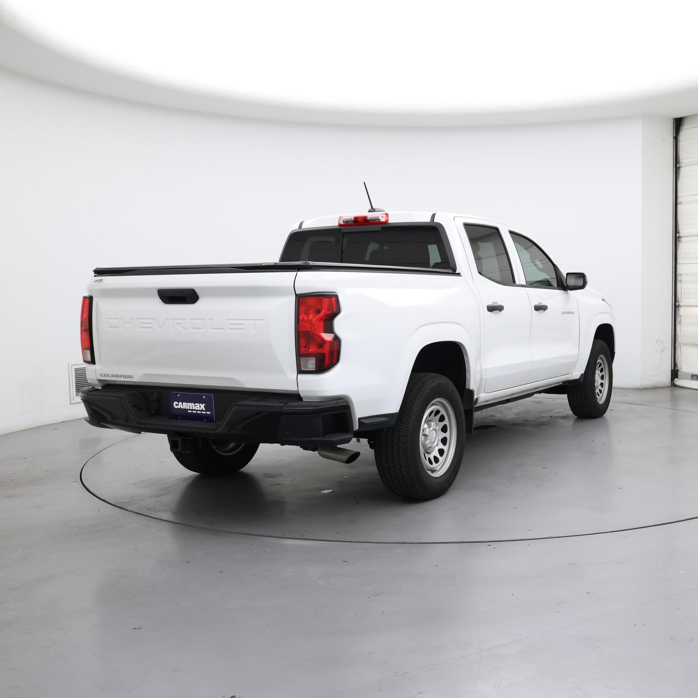 Thumbnail: 2023 Chevrolet Colorado - 8