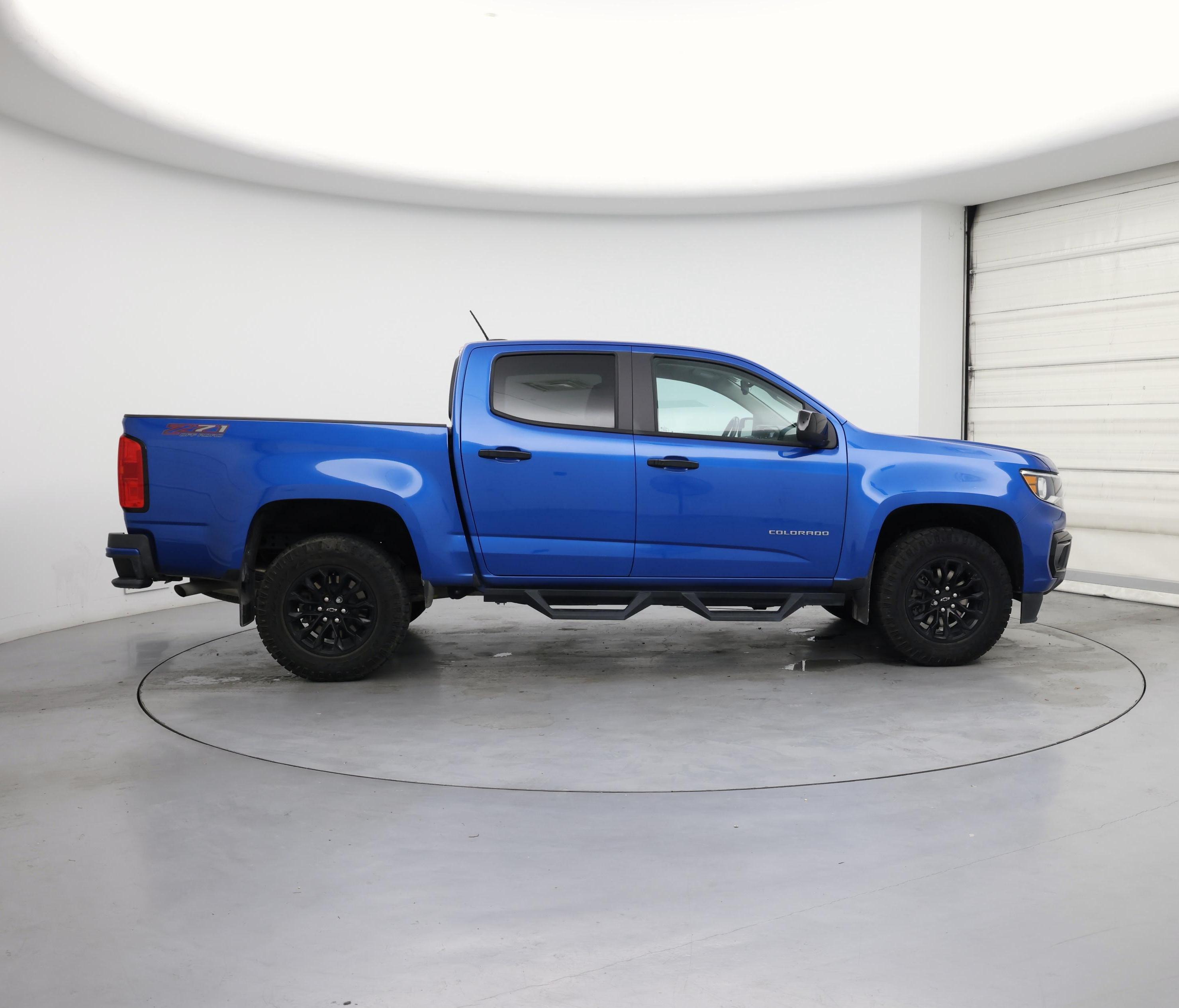 Thumbnail: 2022 Chevrolet Colorado - 7