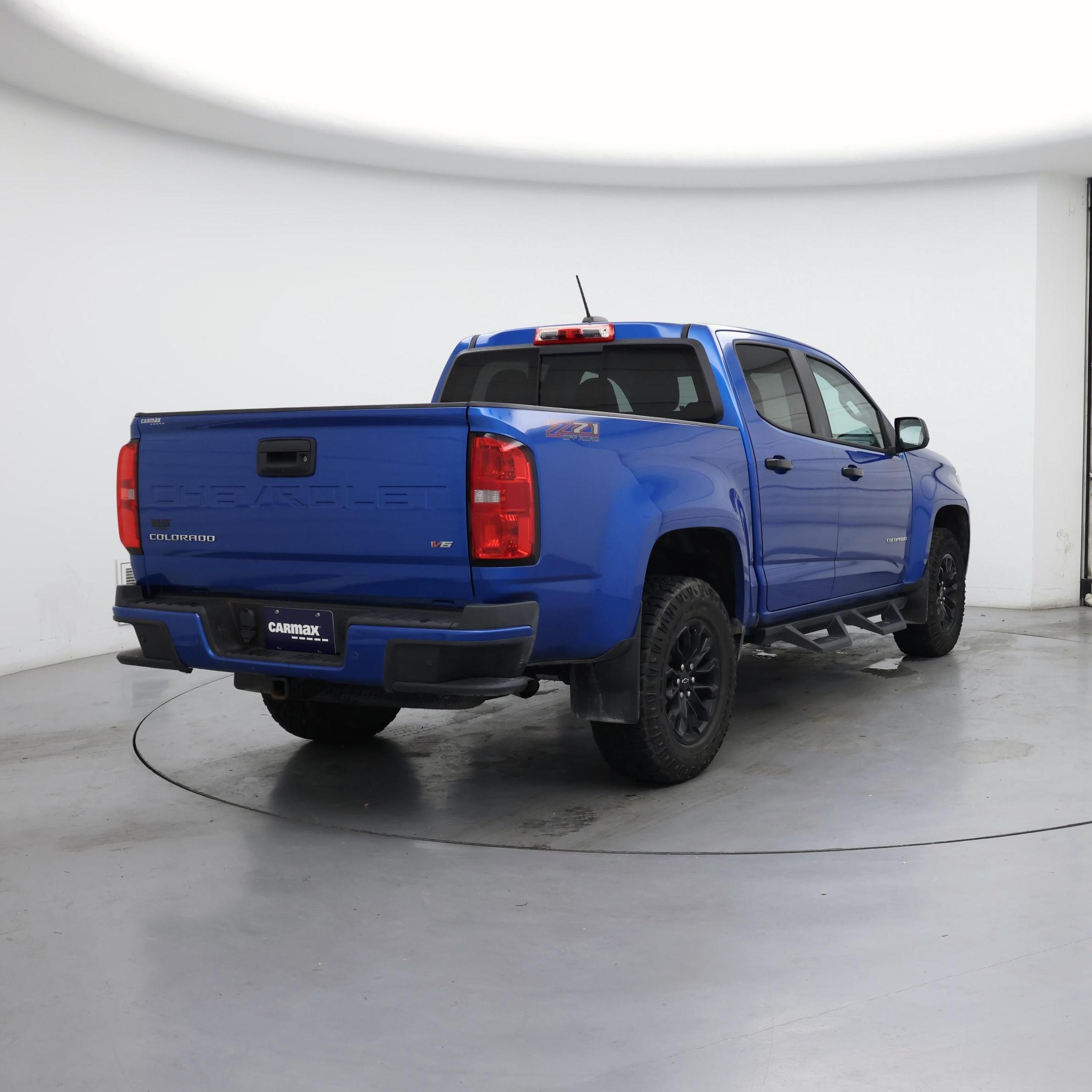 Thumbnail: 2022 Chevrolet Colorado - 8