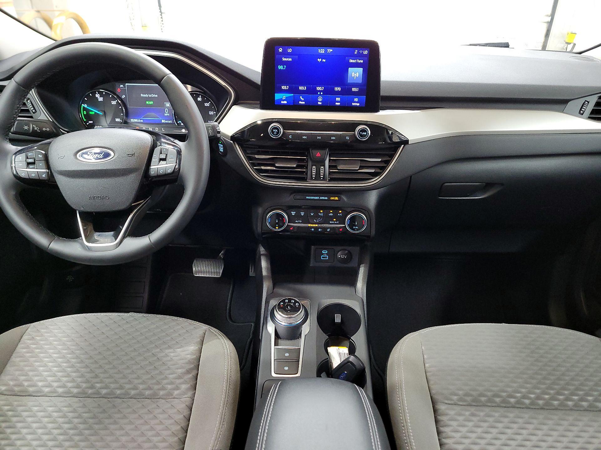 Thumbnail: 2022 Ford Escape - 9
