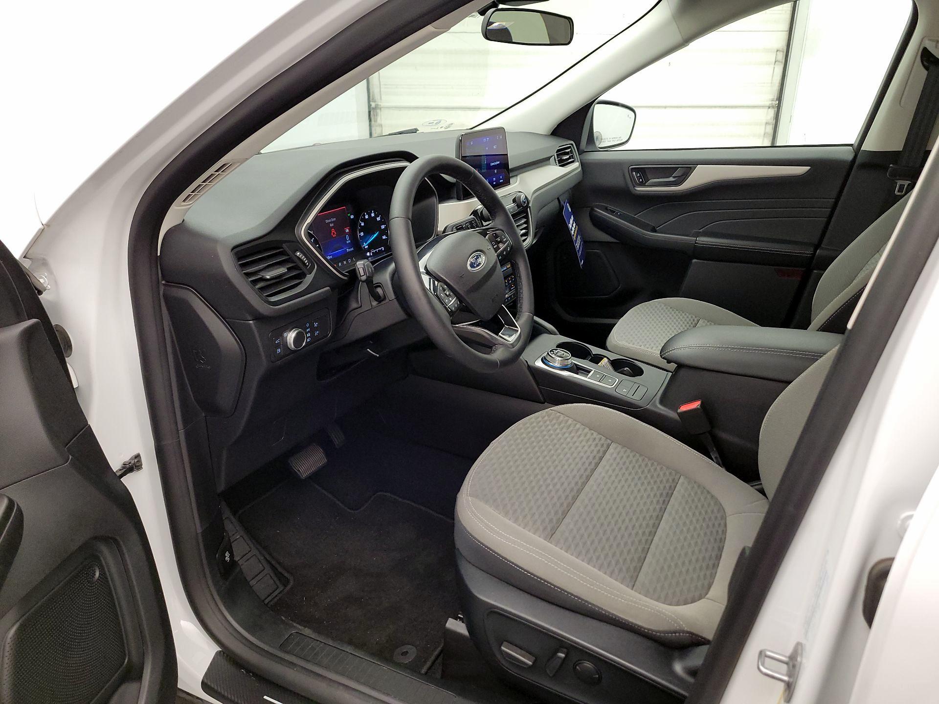 Thumbnail: 2022 Ford Escape - 11