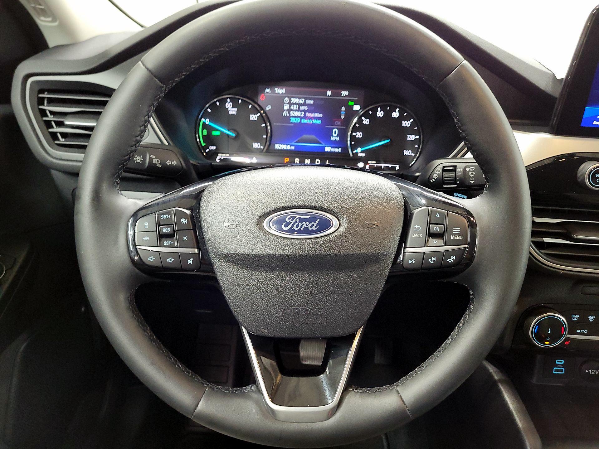 Thumbnail: 2022 Ford Escape - 12
