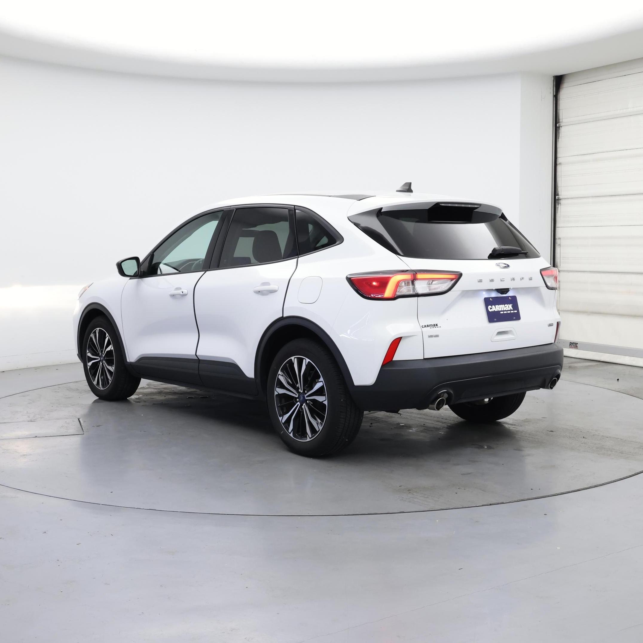 Thumbnail: 2022 Ford Escape - 2