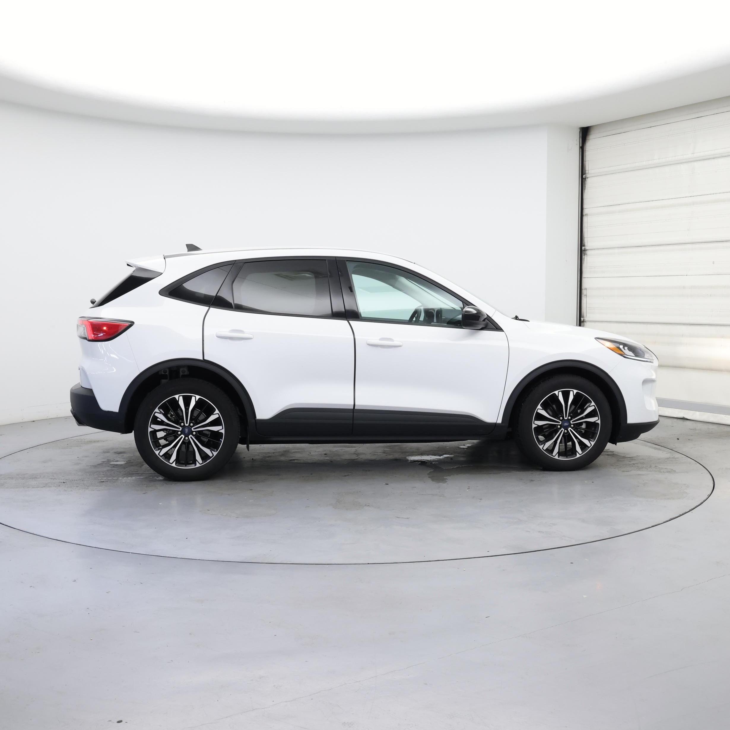 Thumbnail: 2022 Ford Escape - 7