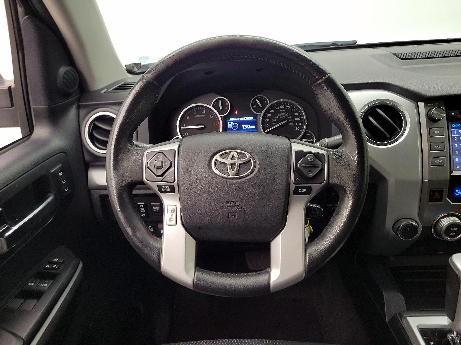 Thumbnail: 2017 Toyota Tundra - 10