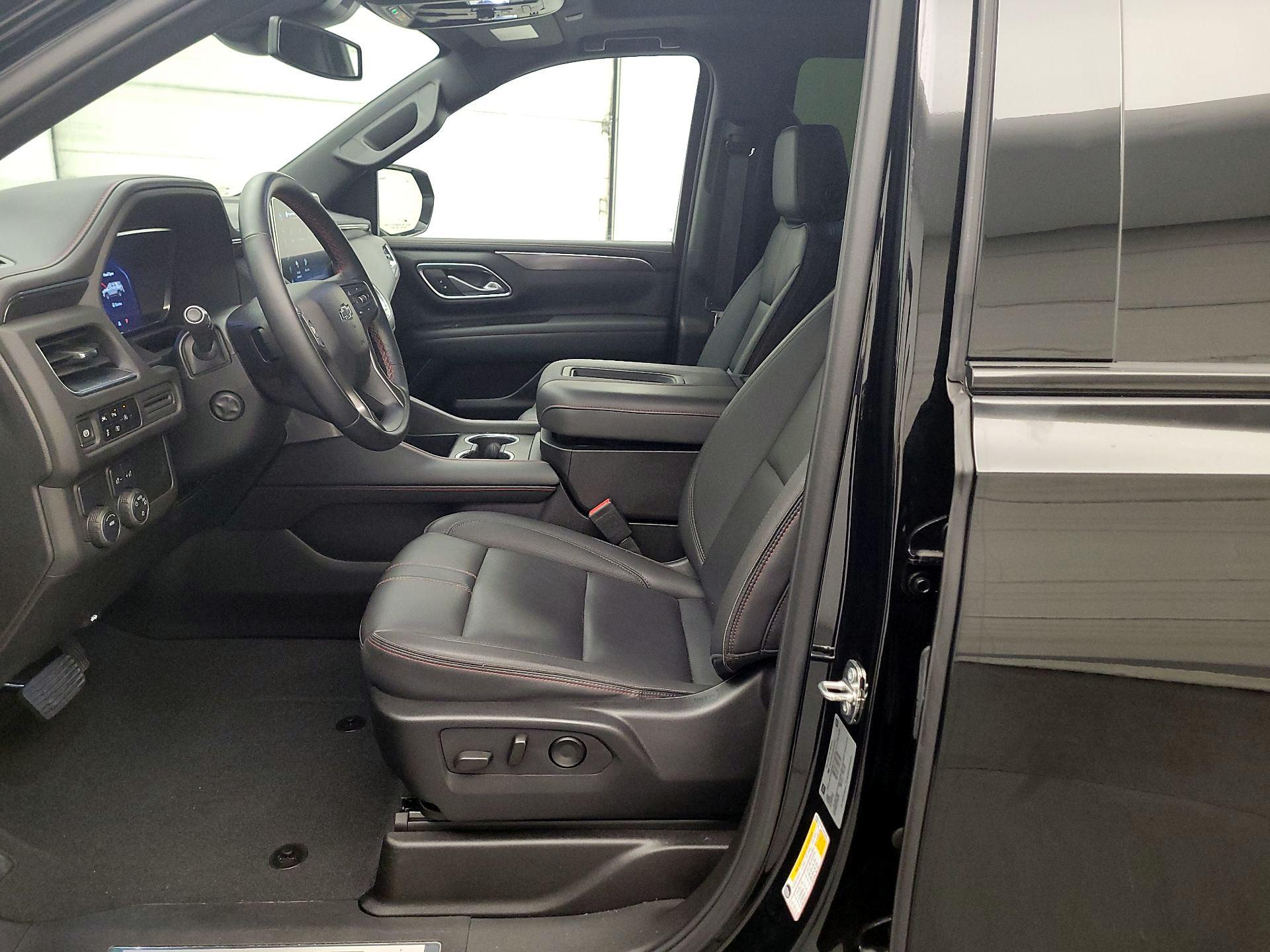 Thumbnail: 2024 Chevrolet Tahoe - 11