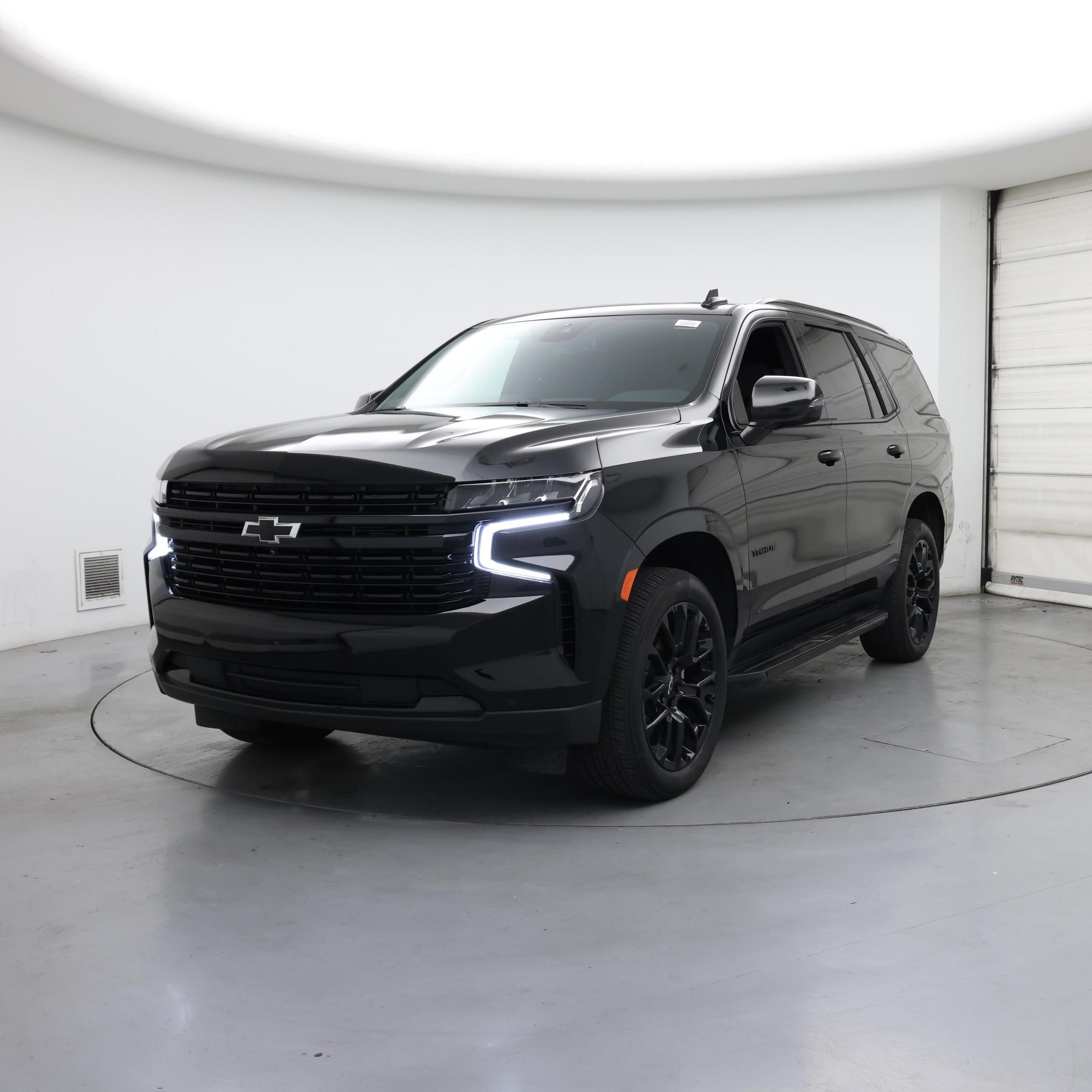Thumbnail: 2024 Chevrolet Tahoe - 4