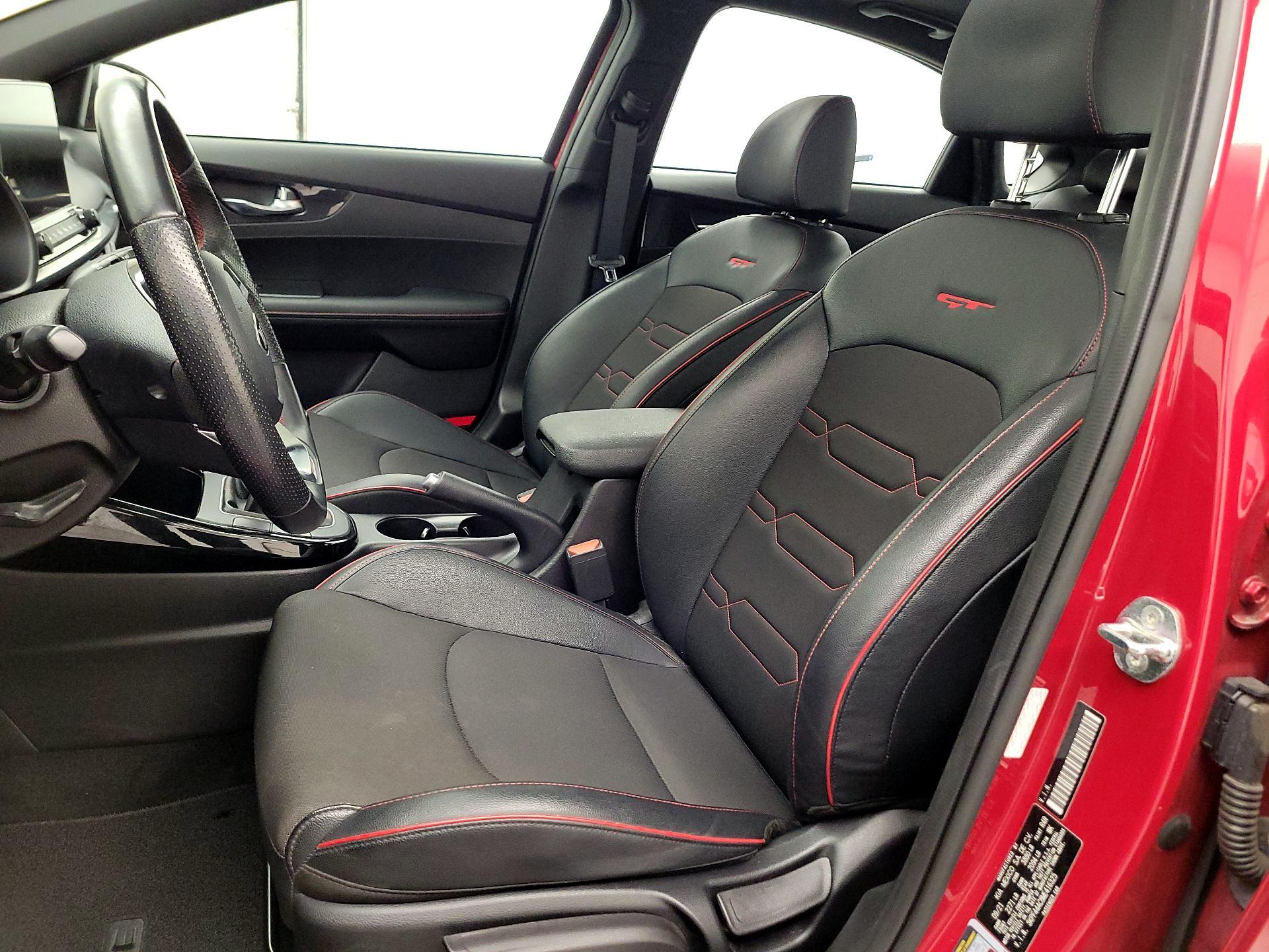 Thumbnail: 2021 Kia Forte - 11