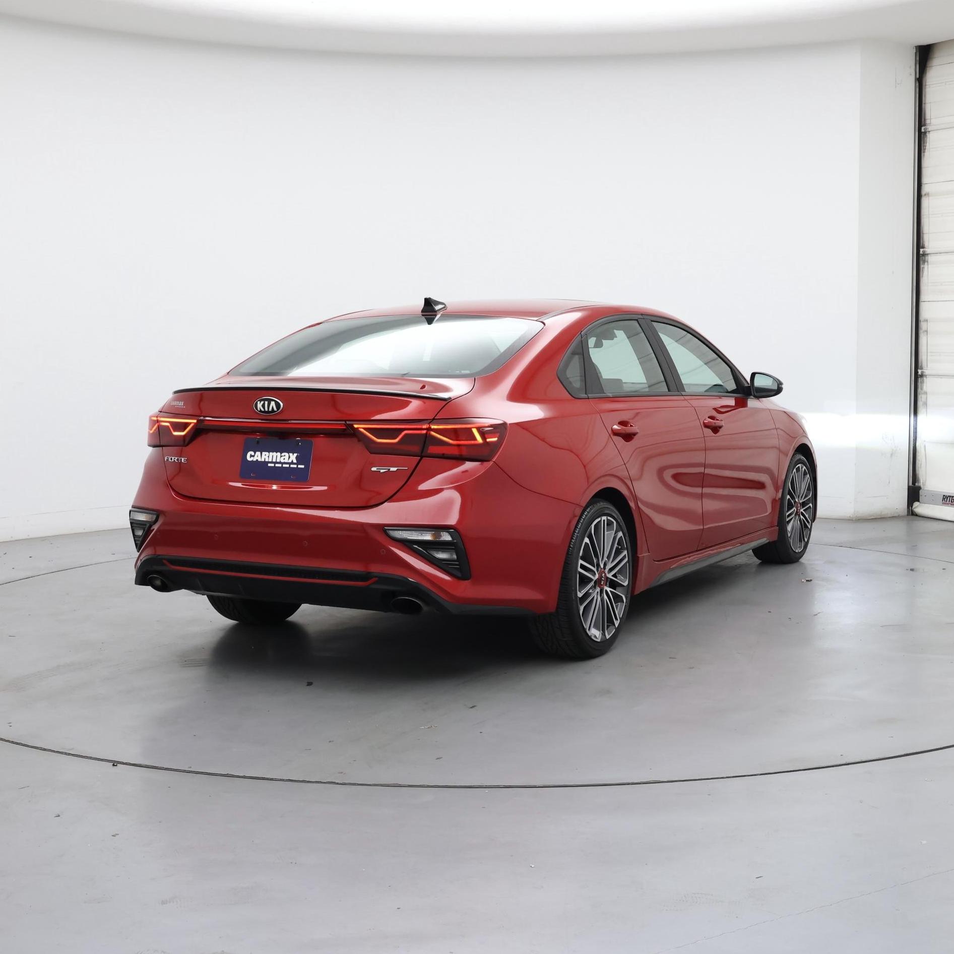 Thumbnail: 2021 Kia Forte - 8