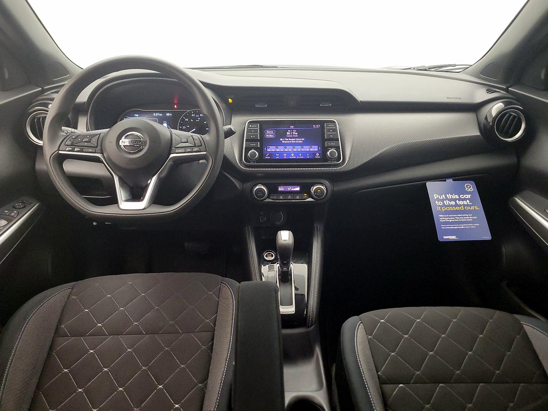 Thumbnail: 2018 Nissan Kicks - 9
