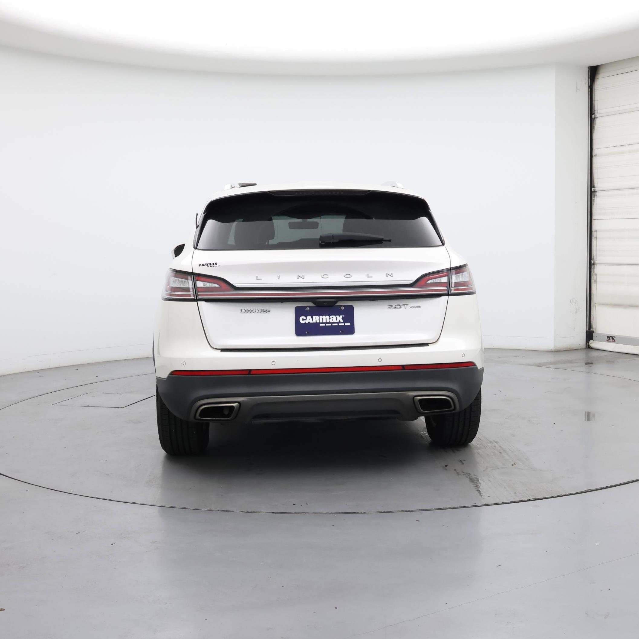 Thumbnail: 2019 Lincoln Nautilus - 6