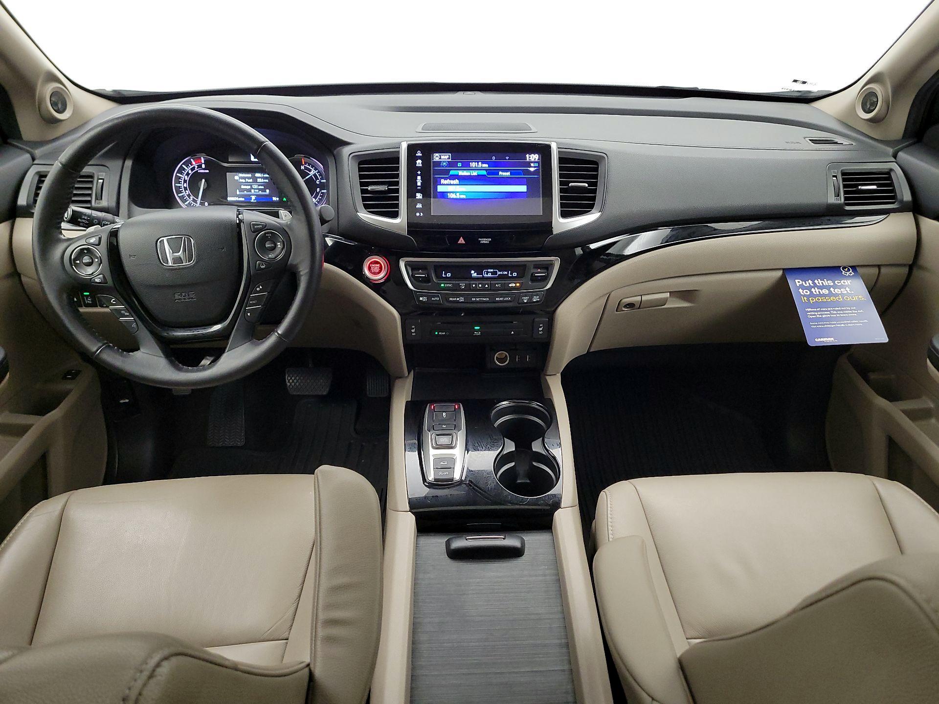 Thumbnail: 2018 Honda Pilot - 9