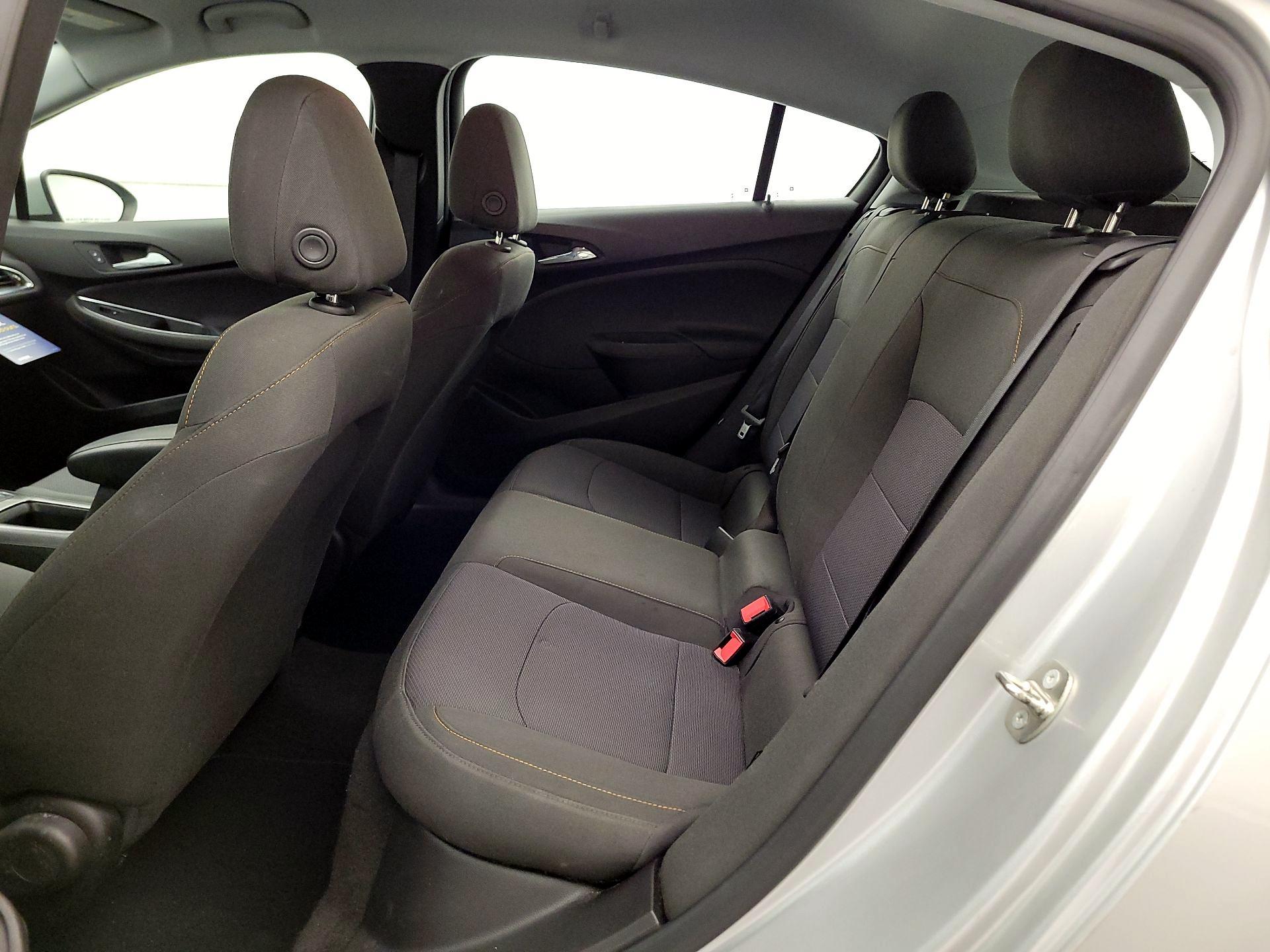 Thumbnail: 2019 Chevrolet Cruze - 19