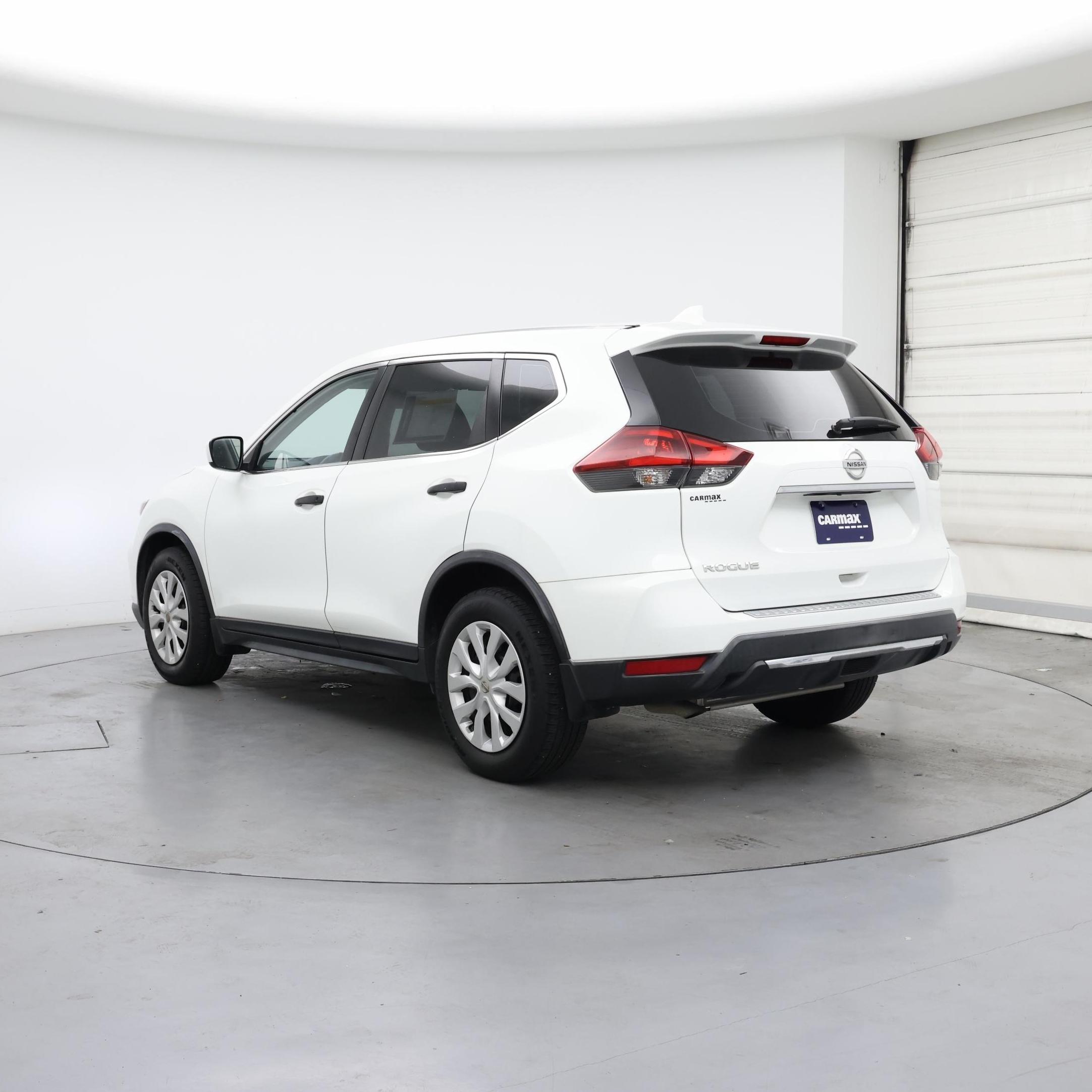 Thumbnail: 2018 Nissan Rogue - 2