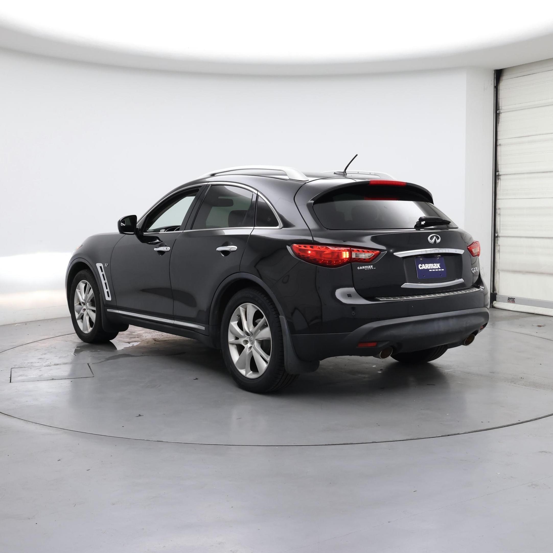 Thumbnail: 2016 INFINITI QX70 - 2