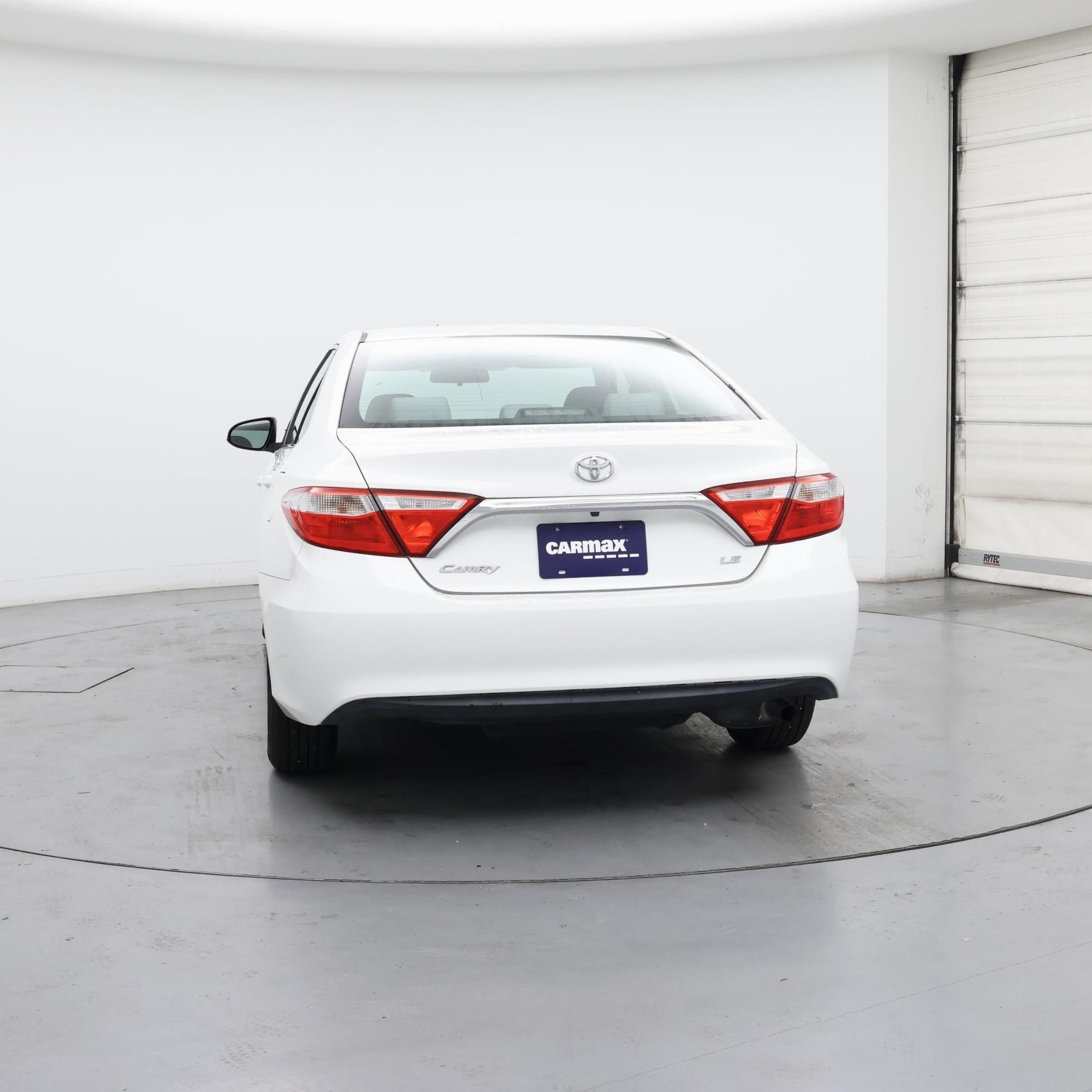 Thumbnail: 2015 Toyota Camry - 6