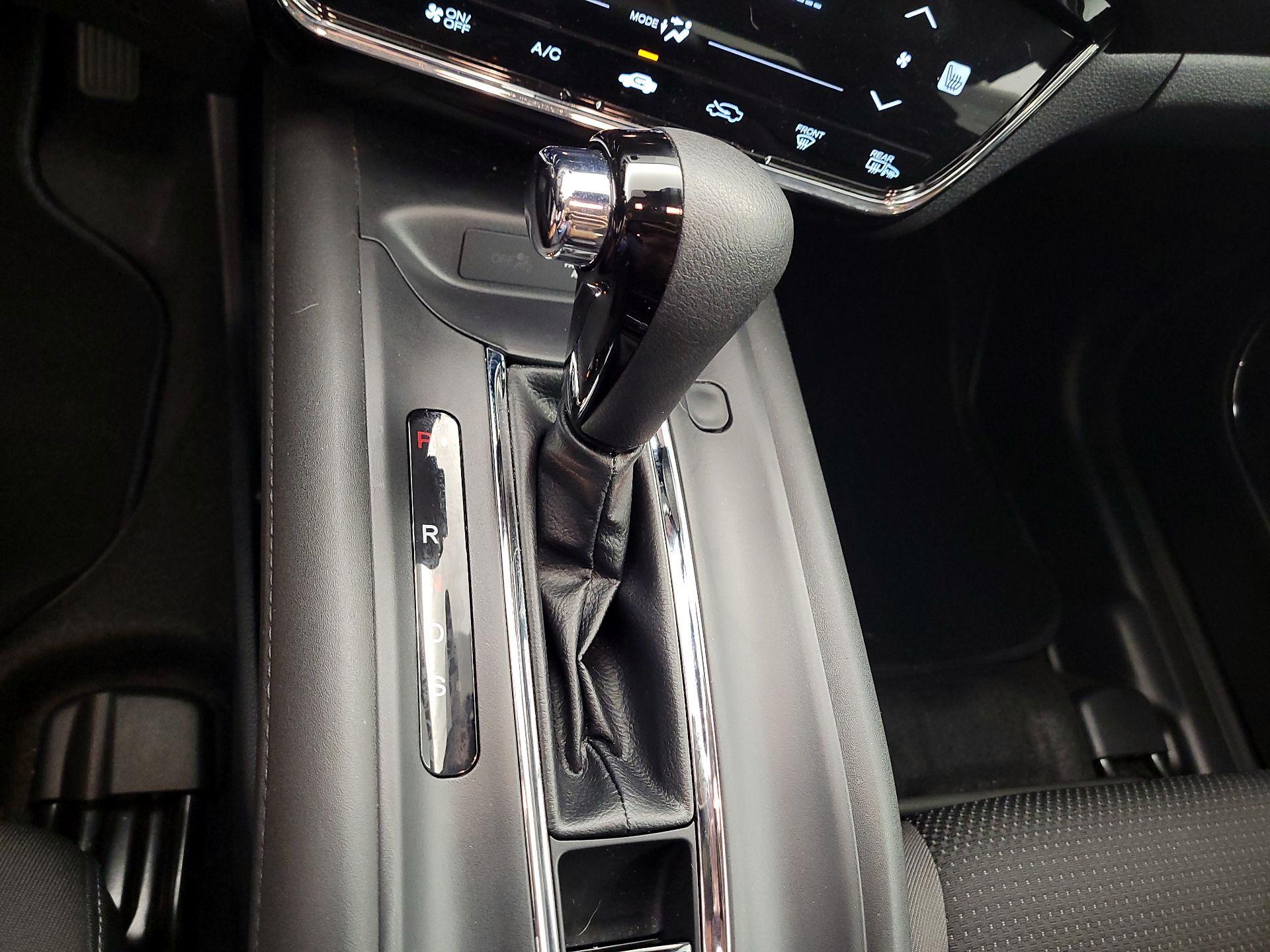 Thumbnail: 2019 Honda HR-V - 15