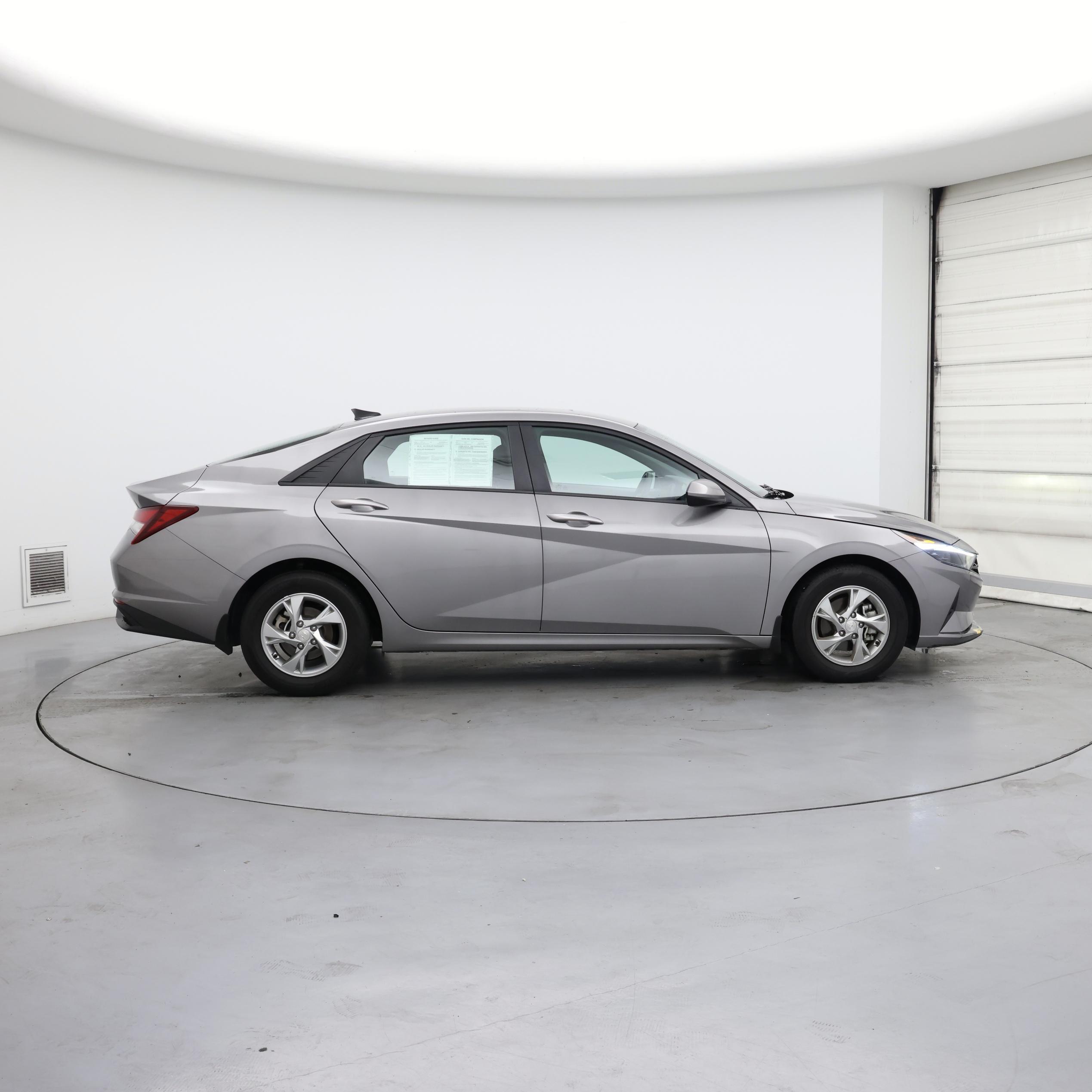 Thumbnail: 2023 Hyundai Elantra - 7