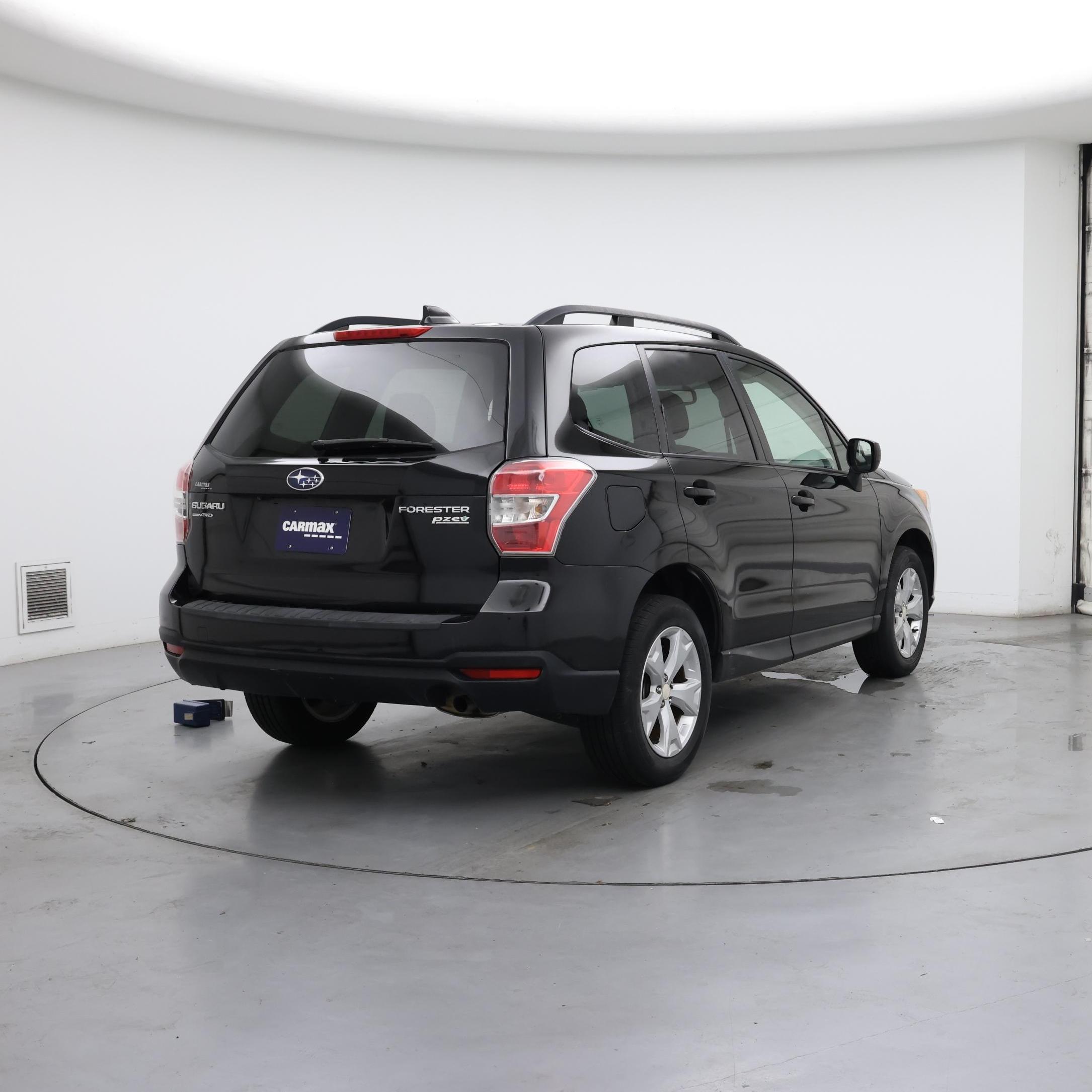Thumbnail: 2016 Subaru Forester - 8