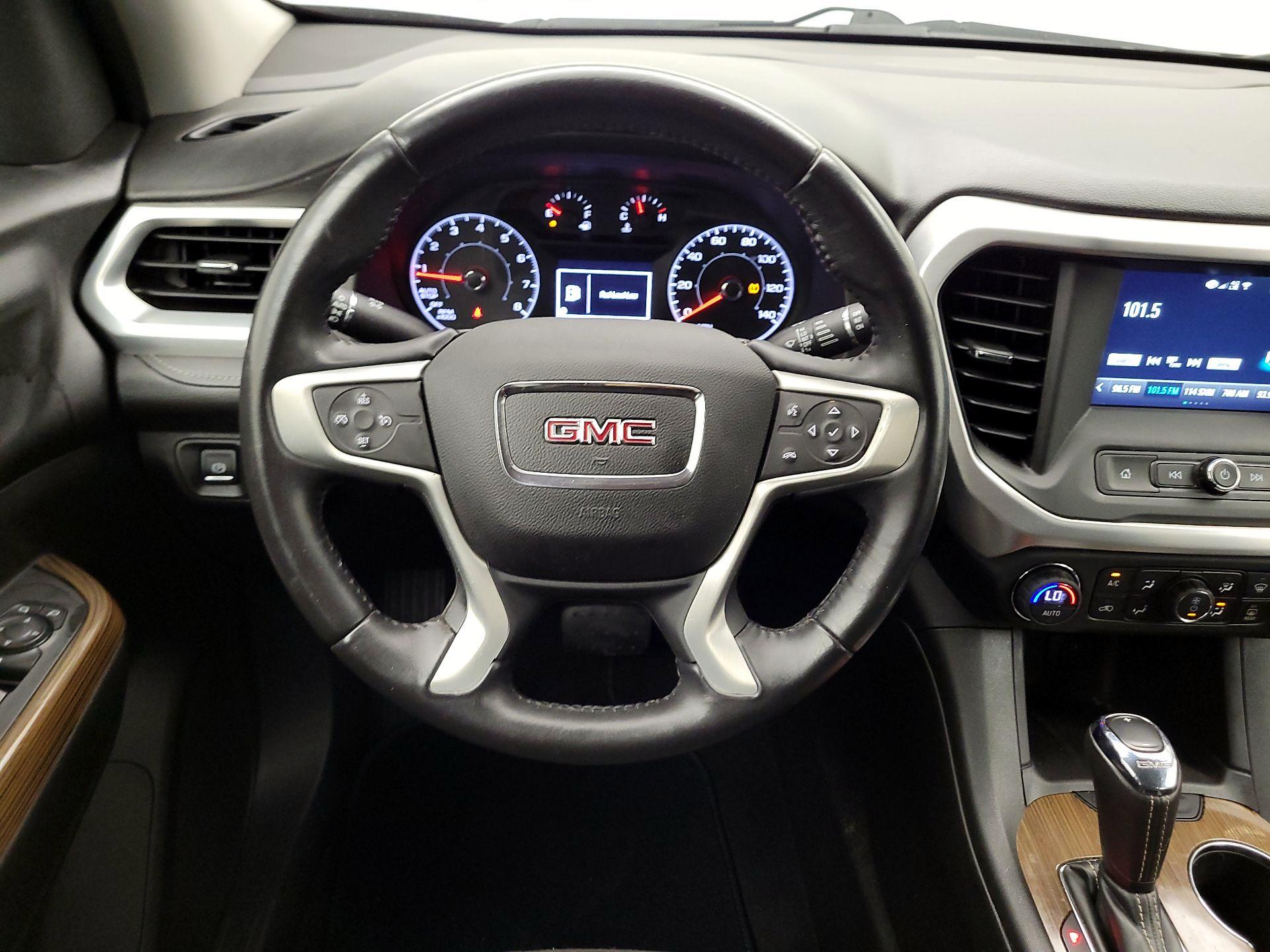 Thumbnail: 2018 GMC Acadia - 10