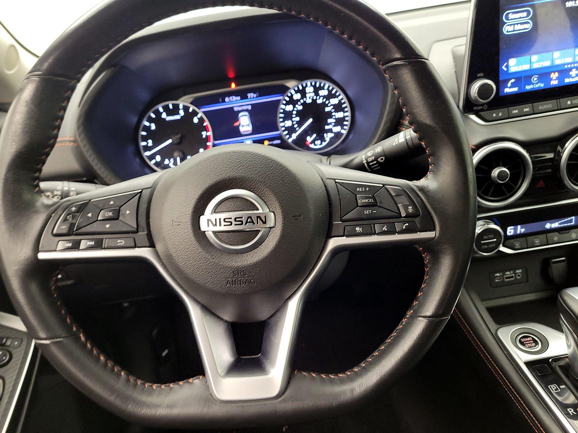 Thumbnail: 2021 Nissan Sentra - 10