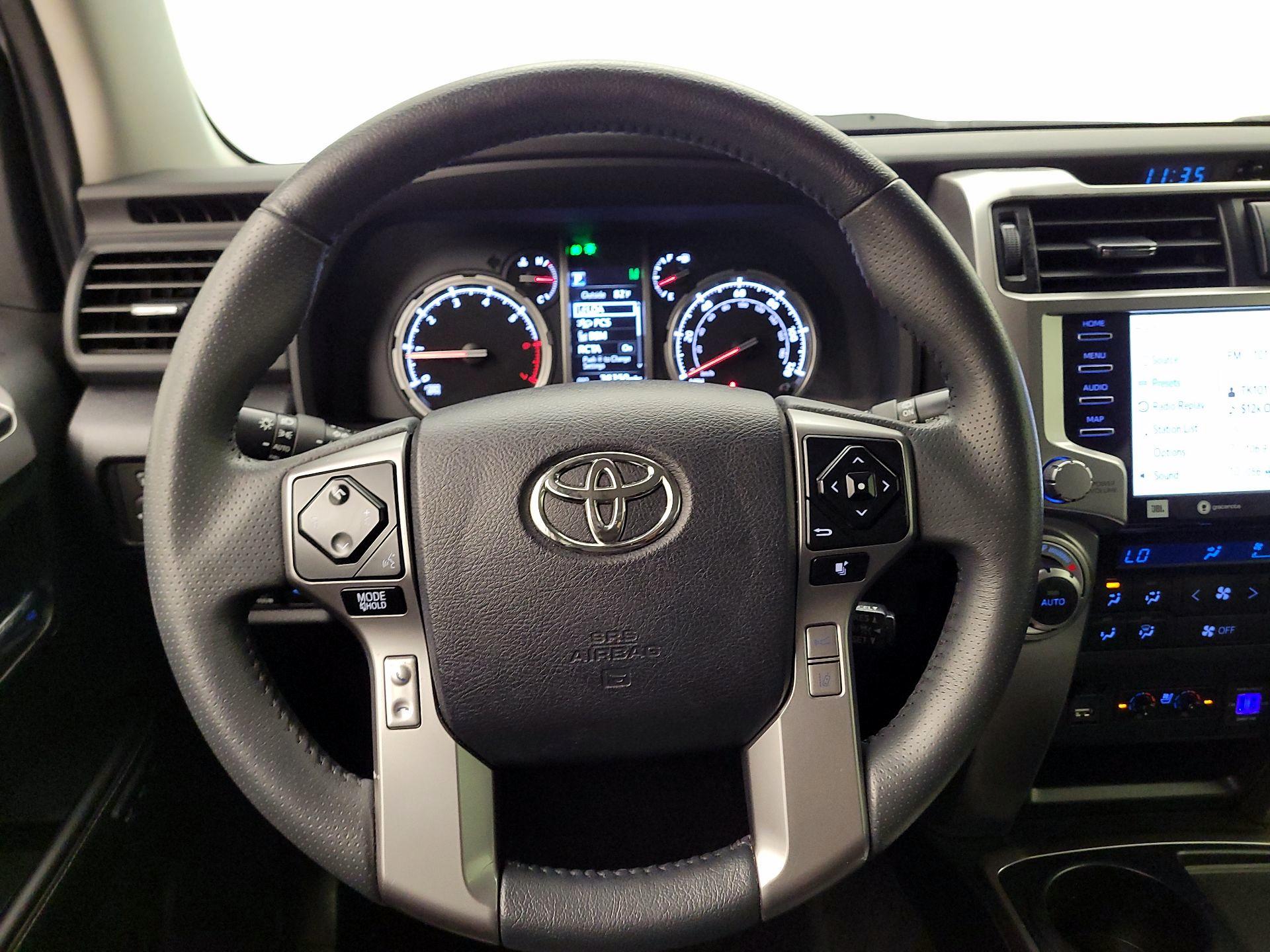 Thumbnail: 2022 Toyota 4Runner - 10