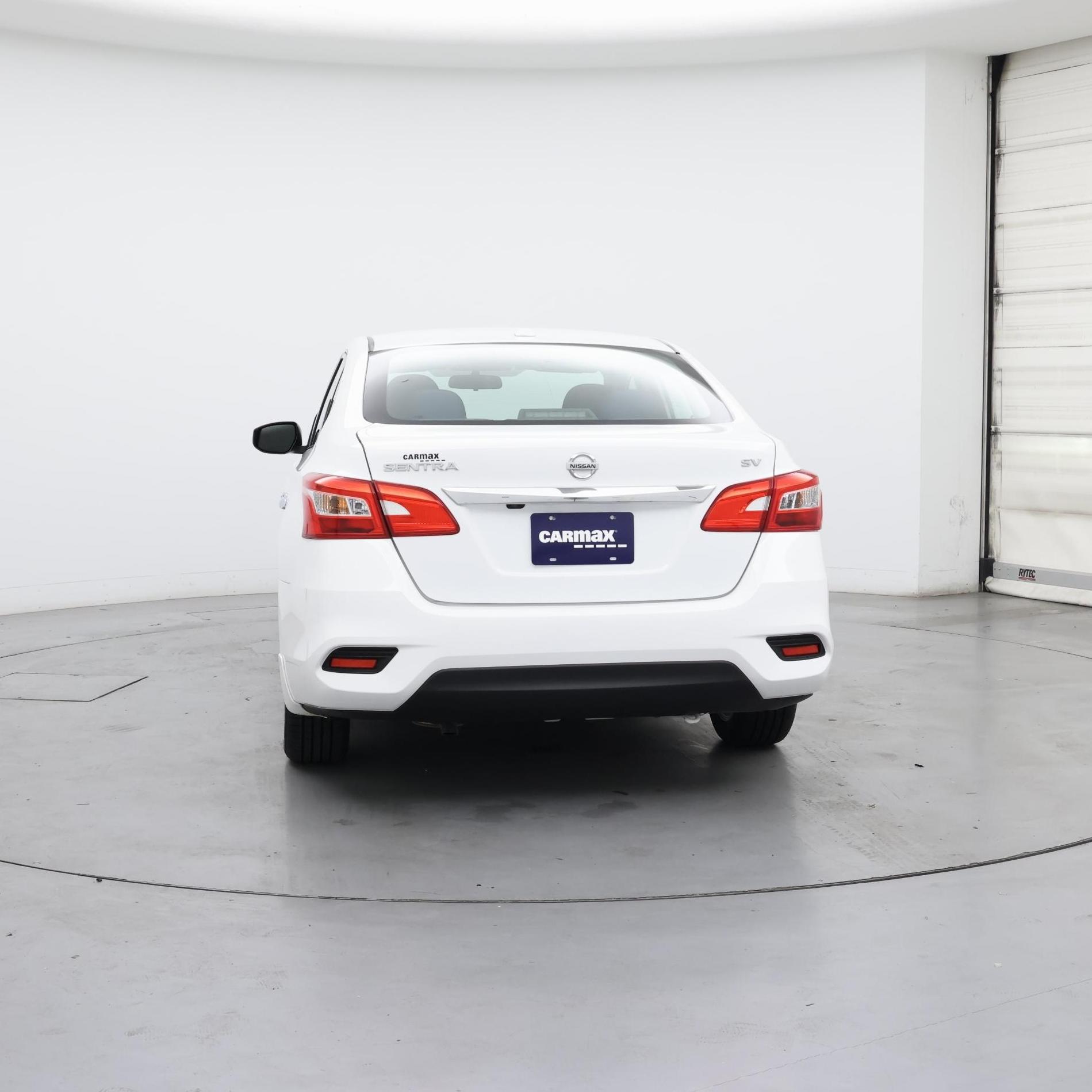 Thumbnail: 2019 Nissan Sentra - 6