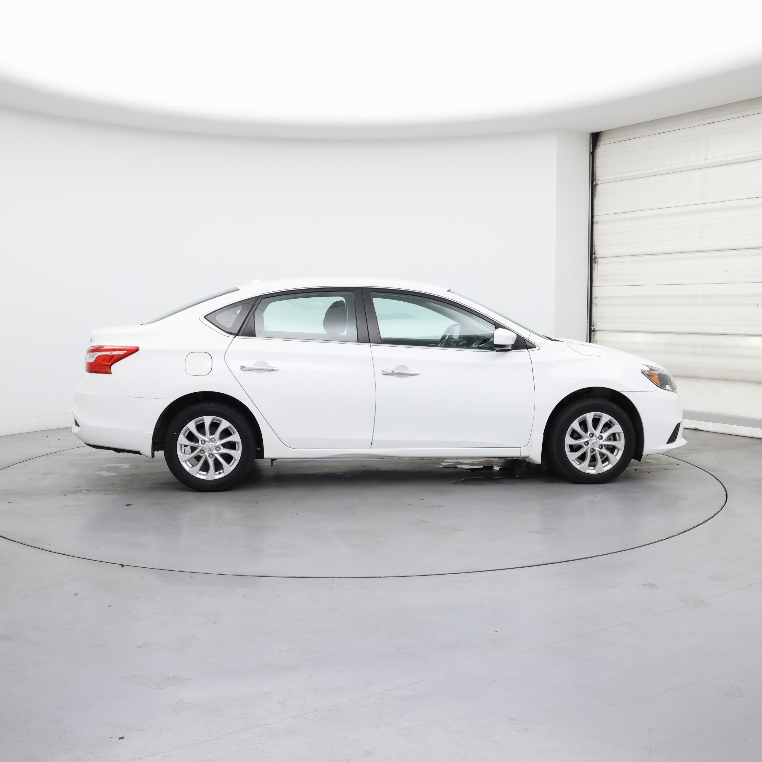 Thumbnail: 2019 Nissan Sentra - 7