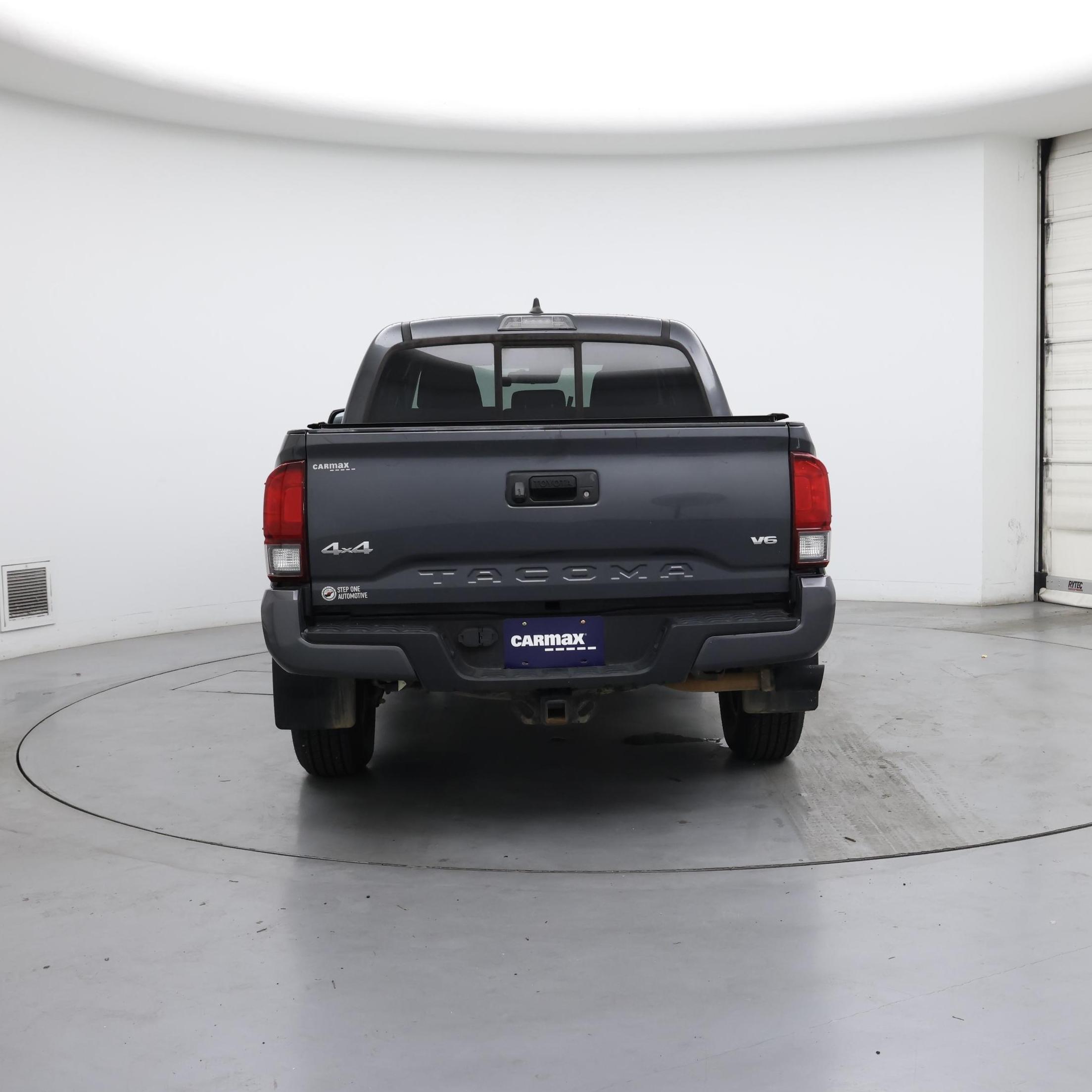 Thumbnail: 2020 Toyota Tacoma - 6