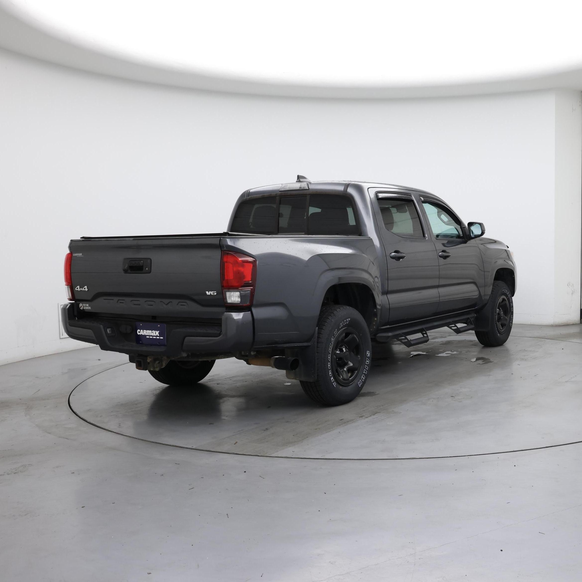 Thumbnail: 2020 Toyota Tacoma - 8