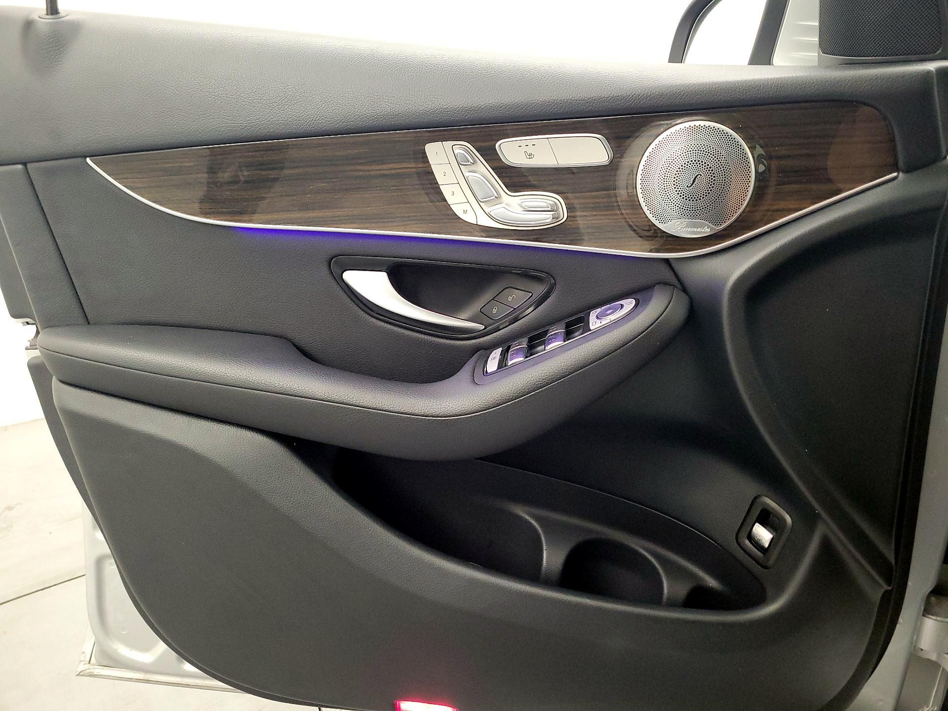 Thumbnail: 2020 Mercedes-Benz GLC - 12