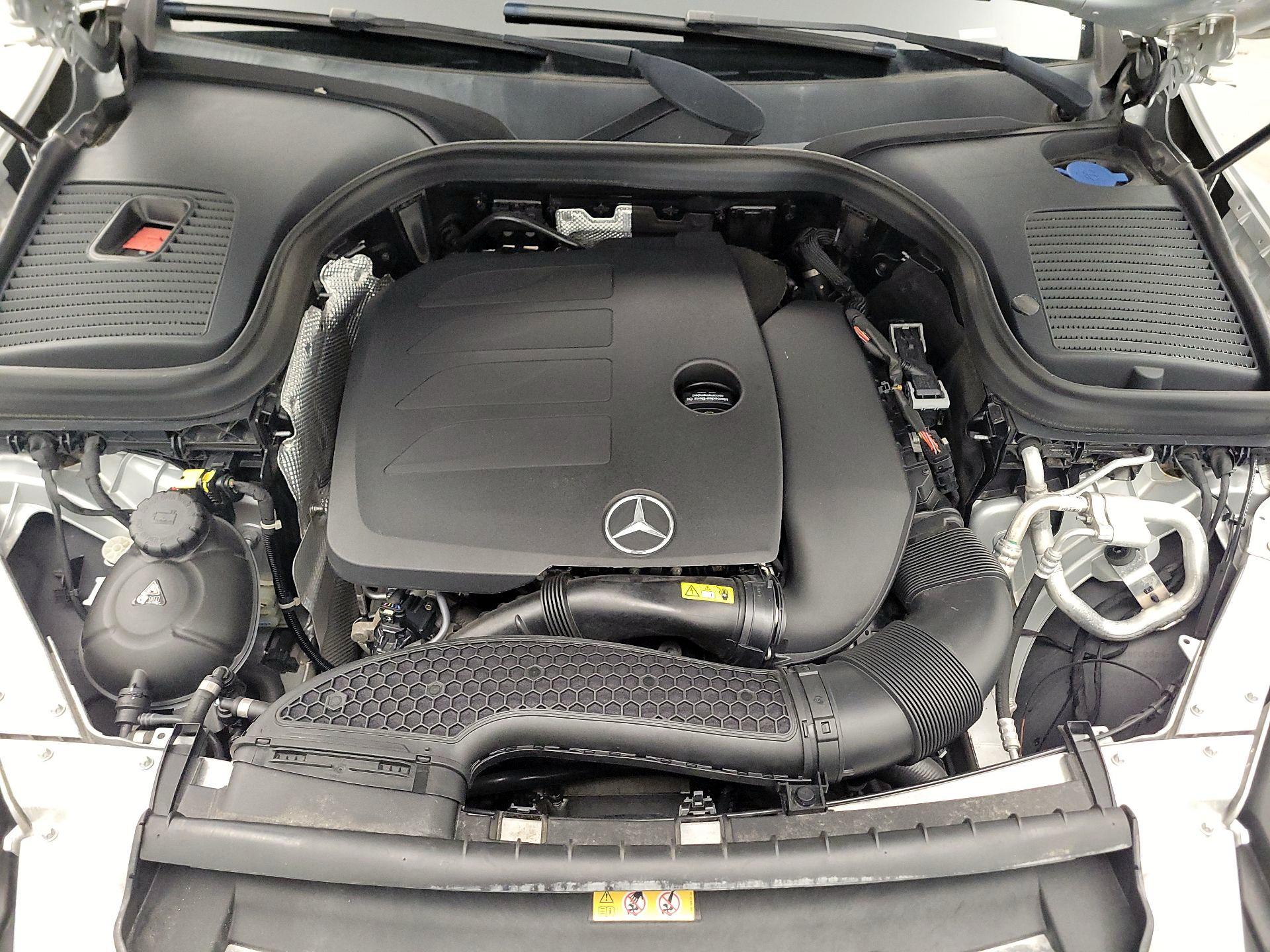 Thumbnail: 2020 Mercedes-Benz GLC - 17