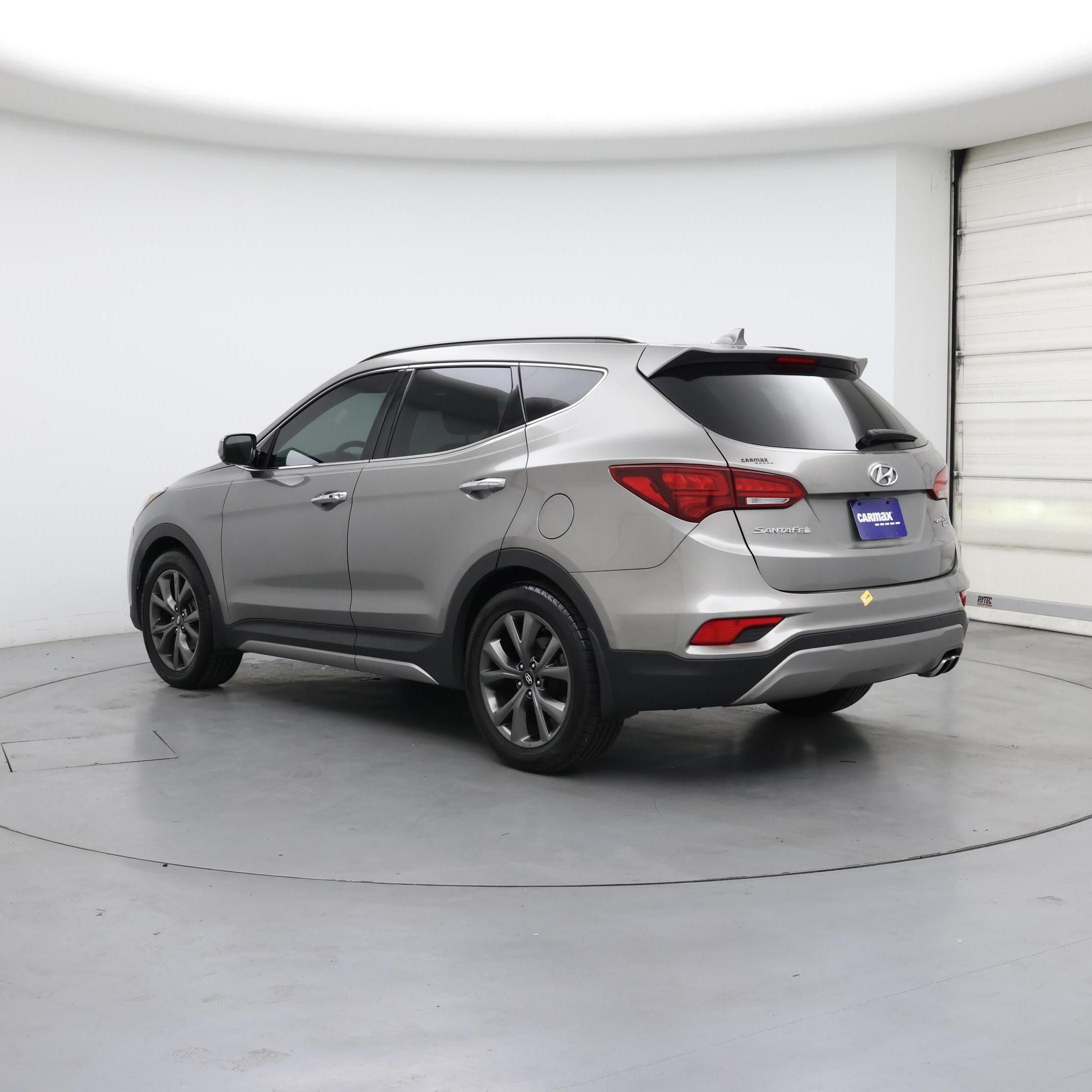Thumbnail: 2017 Hyundai Santa Fe - 2