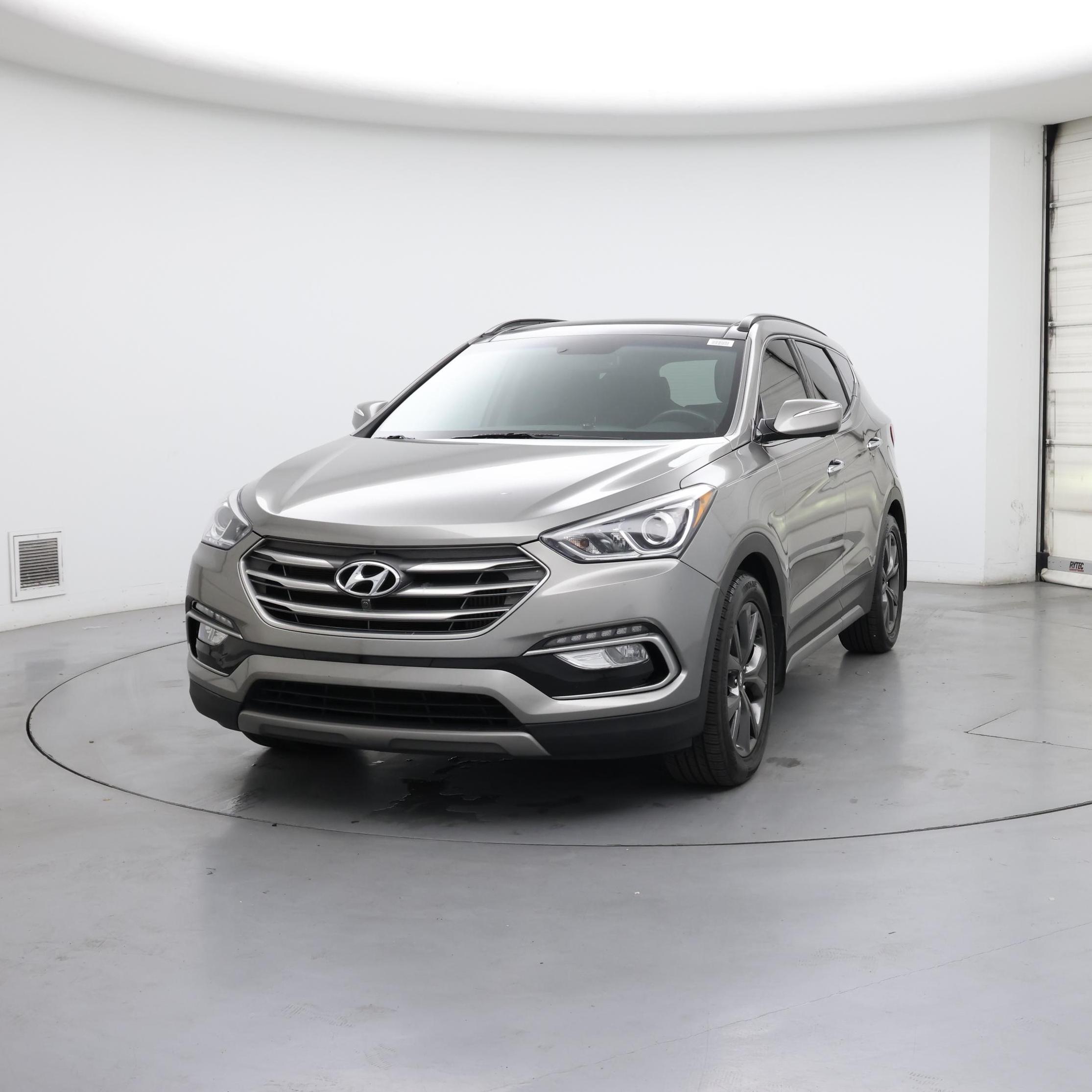 Thumbnail: 2017 Hyundai Santa Fe - 4