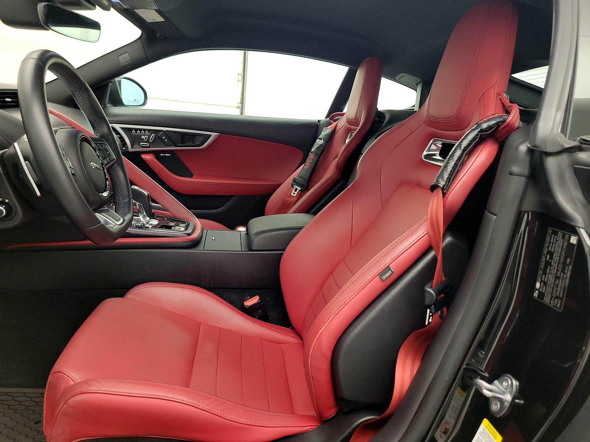 Thumbnail: 2019 Jaguar F-Type - 11