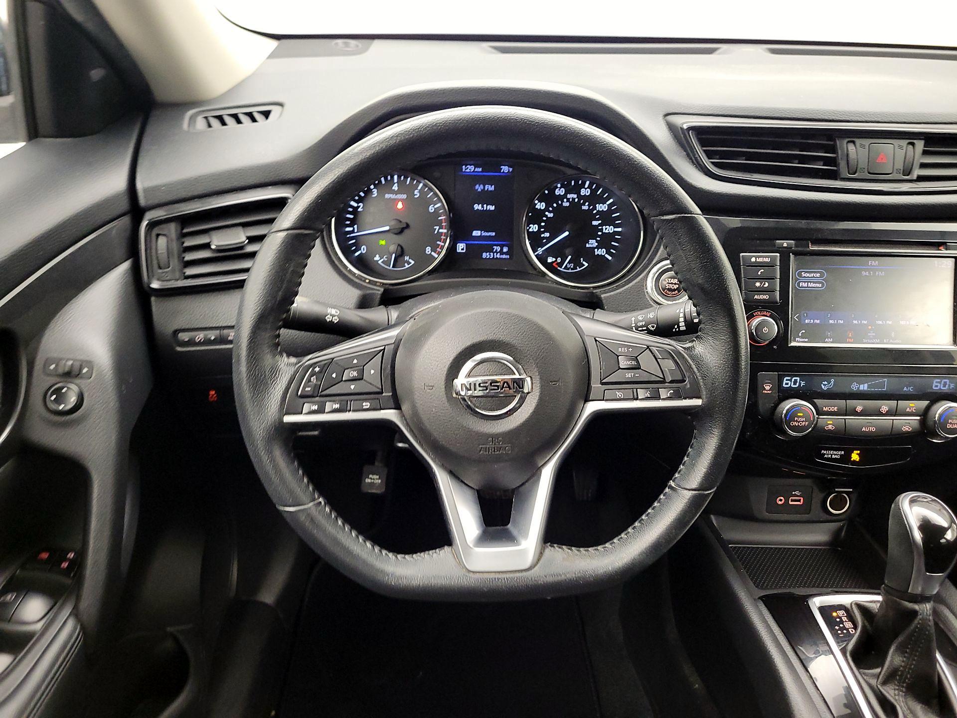 Thumbnail: 2020 Nissan Rogue - 10