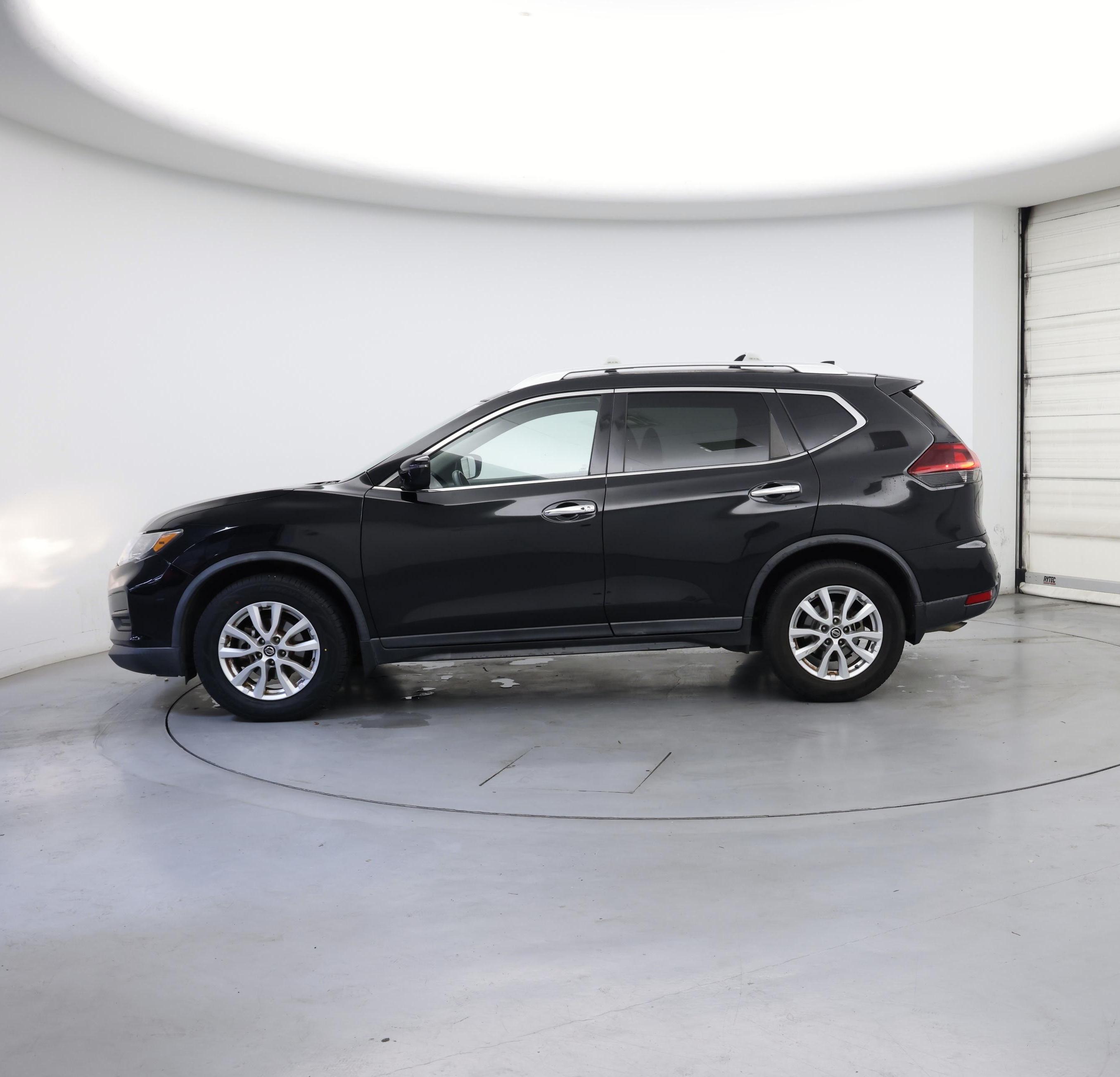 Thumbnail: 2020 Nissan Rogue - 3