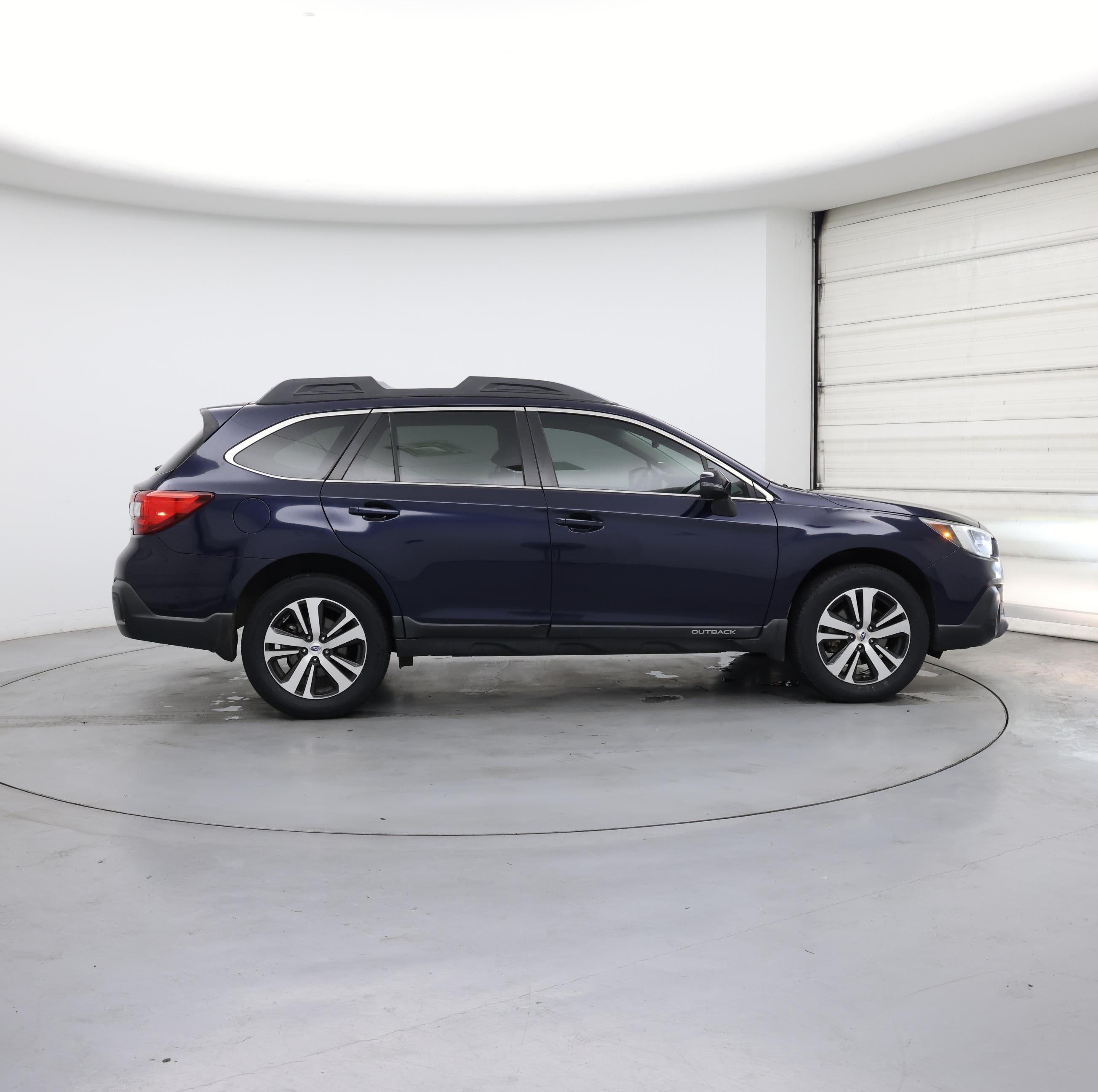 Thumbnail: 2018 Subaru Outback - 7