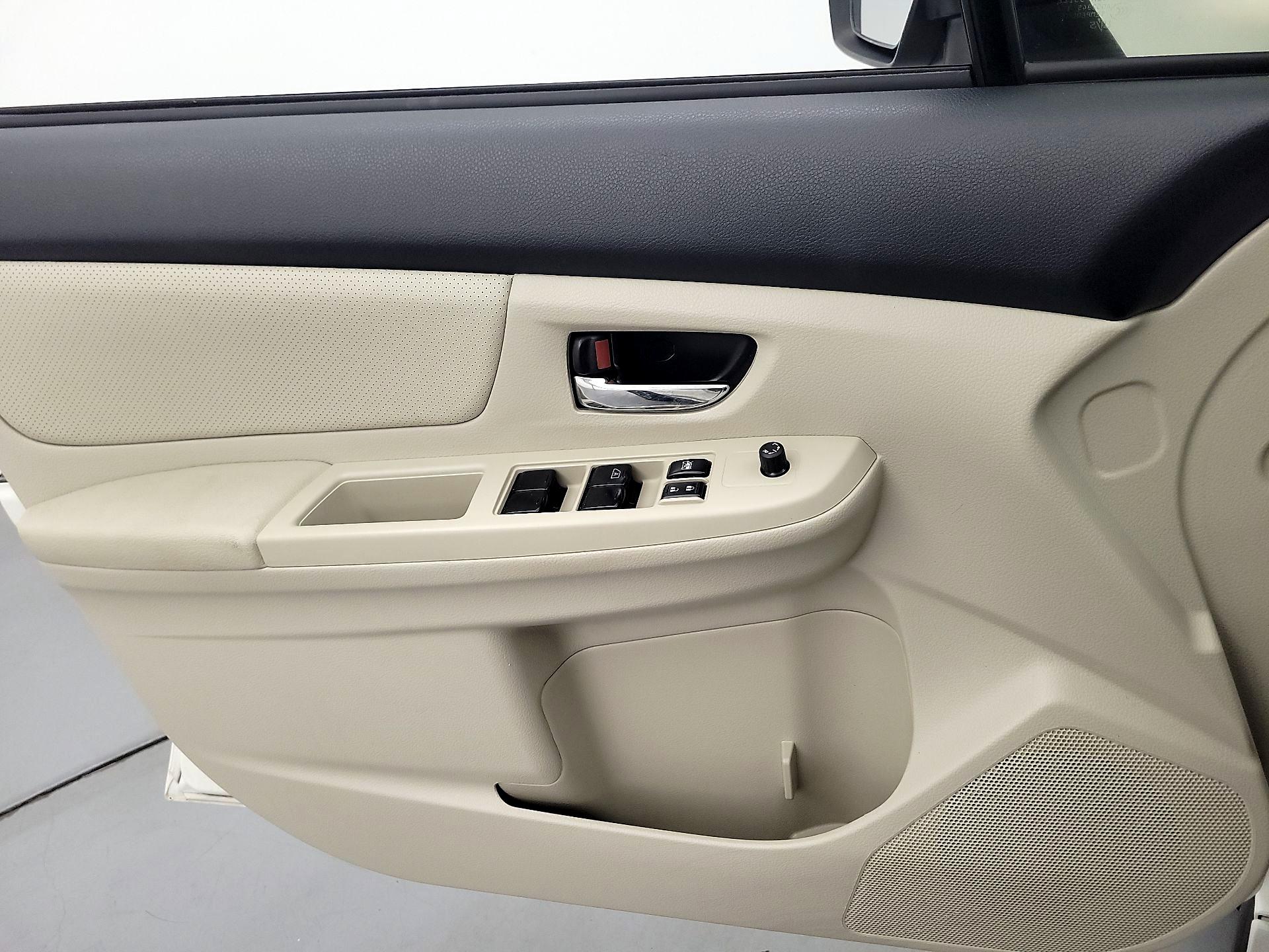 Thumbnail: 2013 Subaru XV Crosstrek - 12