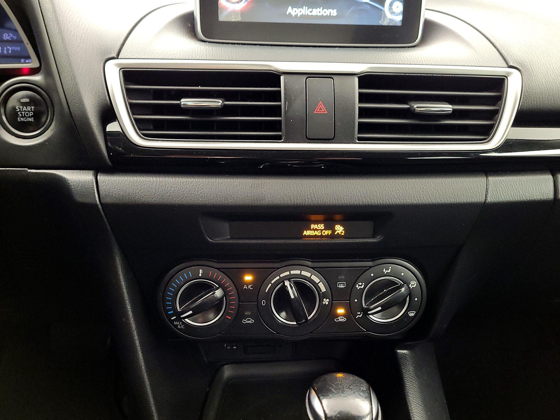 Thumbnail: 2015 Mazda Mazda3 - 16