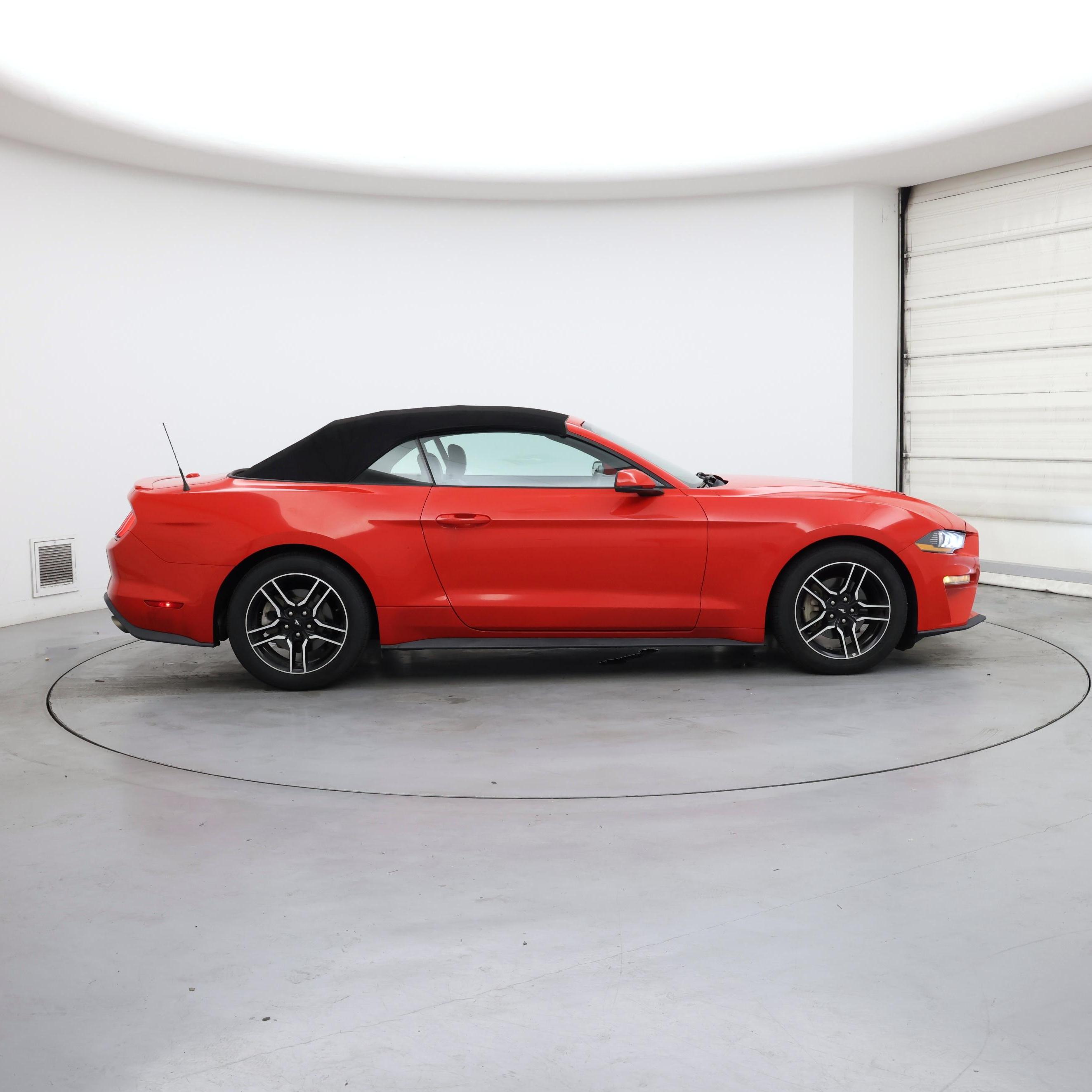 Thumbnail: 2019 Ford Mustang - 7